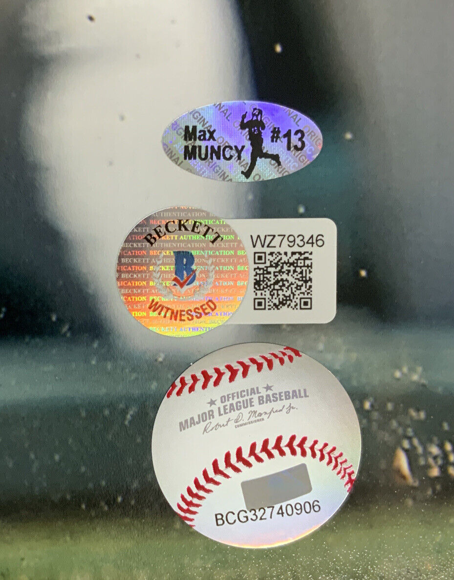 MAX MUNCY DODGERS SIGNED GET IT OUT OF THE OCEAN 16X20 PHOTO VS BUMGARNER BAS