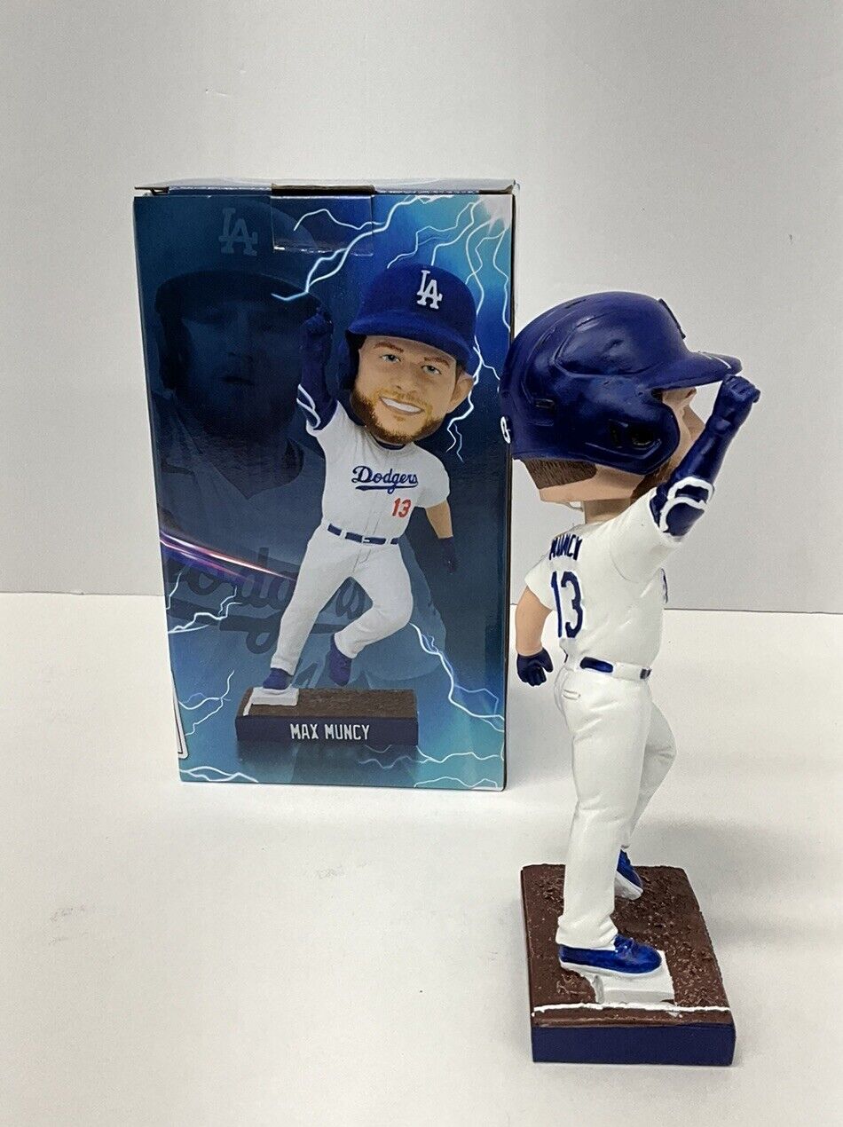 MAX MUNCY 2020 WS CHAMP SIGNED DODGERS 2023 SGA BOBBLEHEAD PSA 2C82042