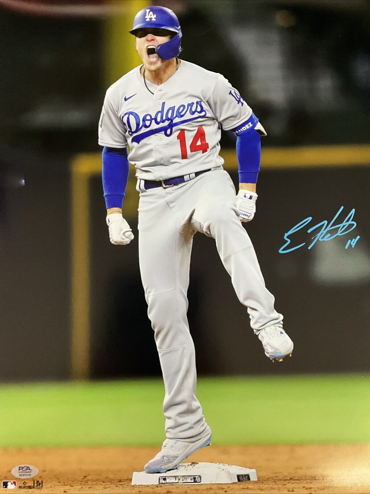 KIKE HERNANDEZ DODGERS SIGNED 16X20 2020 WORLD SERIES IN BASE PHOTO PSA
