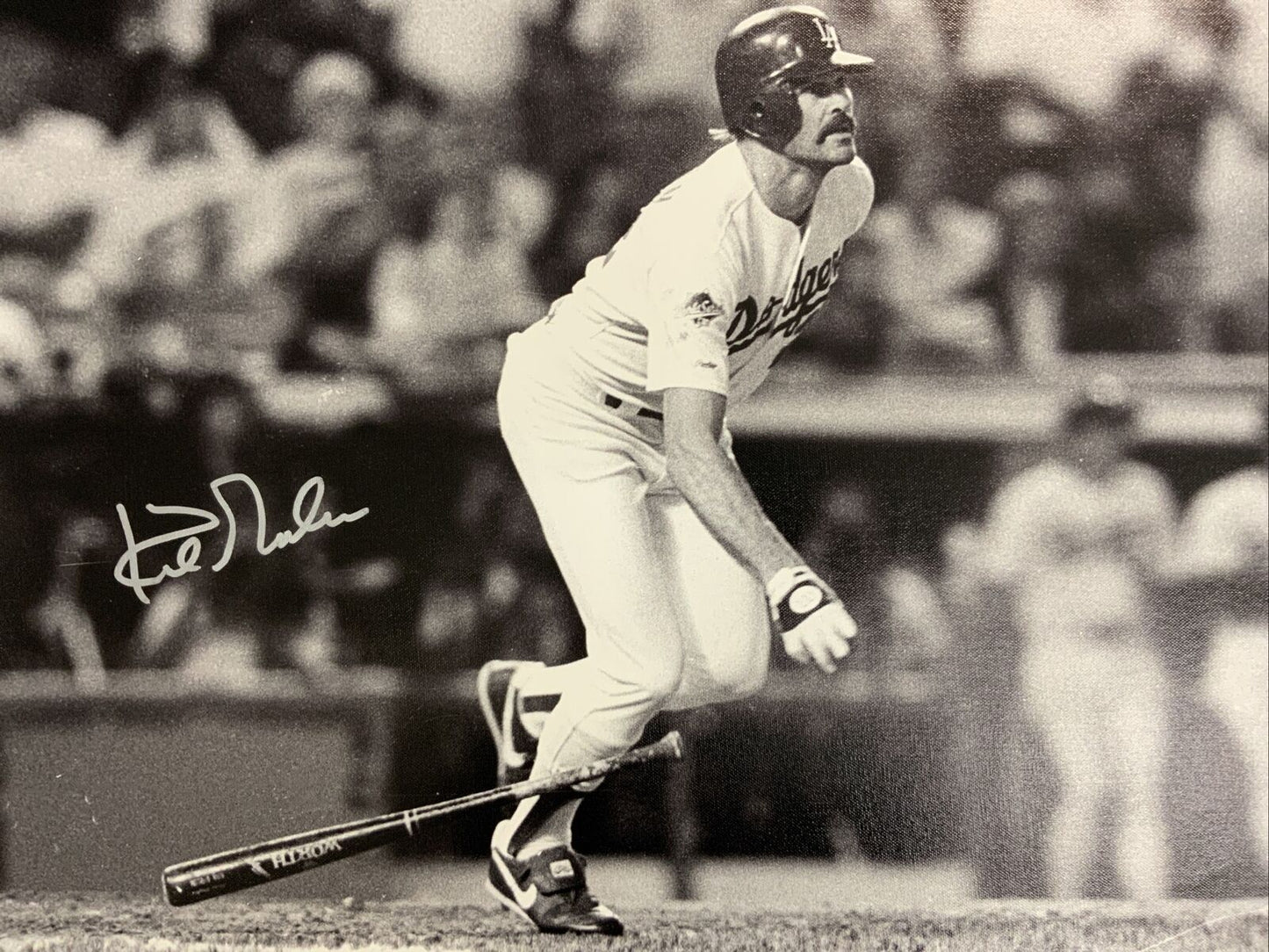 KIRK GIBSON DODGERS 1988 WORLD SERIES CHAMPION SIGNED 22X28 CANVAS PSA AI33539