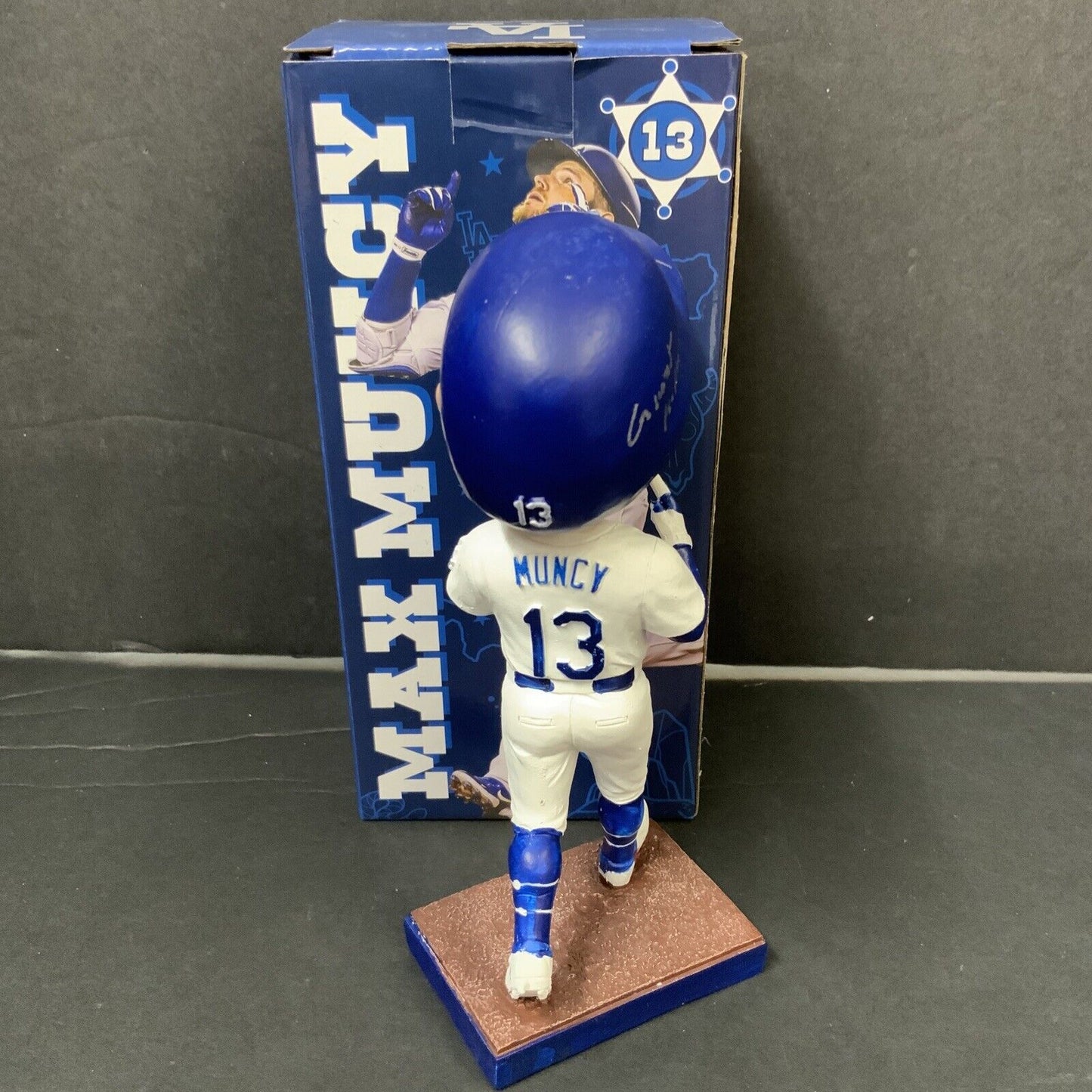 MAX MUNCY DODGERS SIGNED 2022 BOBBLEHEAD "GIANT KILLER" INSCRIPTION BAS WZ79291