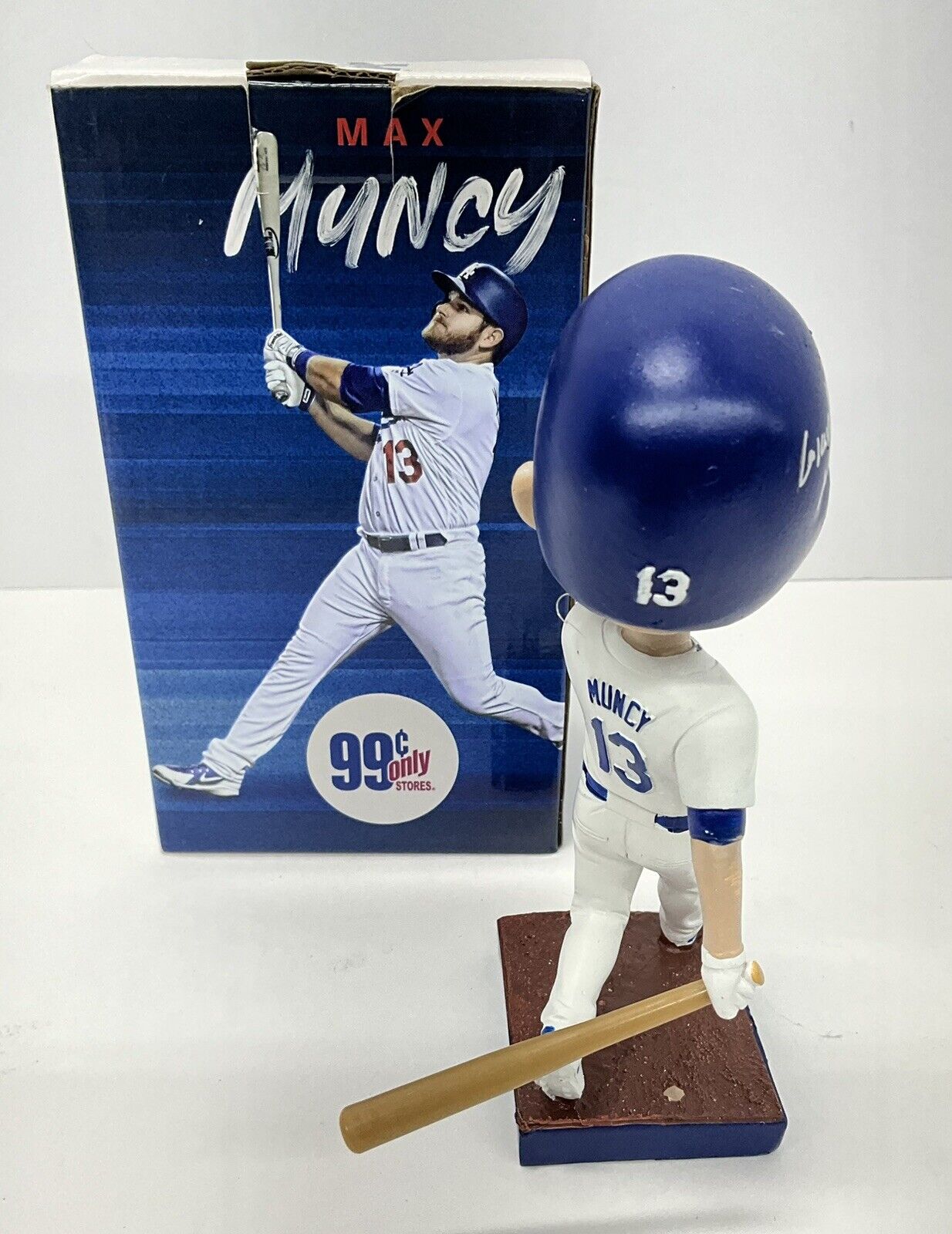 MAX MUNCY SIGNED DODGERS 2019 SGA BOBBLEHEAD "GIANT KILLER" INSCRIPT PSA 2C51368