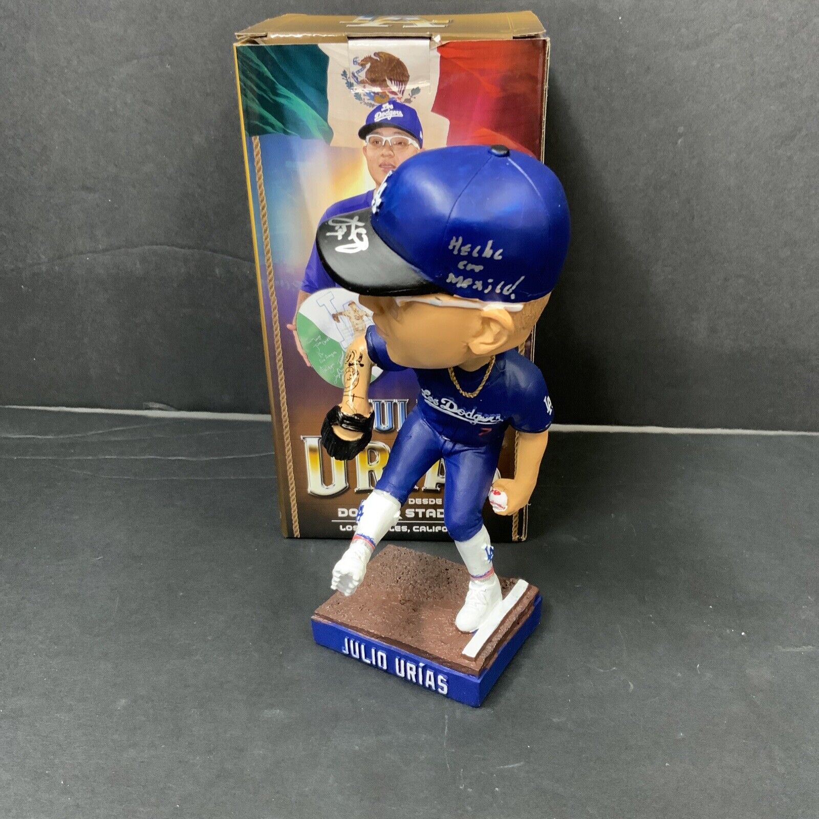 JULIO URIAS DODGERS SIGNED 2022 SGA BOBBLEHEAD "HECHO EN MEXICO" BECKETT WZ59948