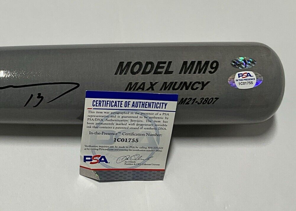 MAX MUNCY DODGERS WS CHAMPION SIGNED MAXBAT MM9 GAME MODEL BAT PSA 1C01755