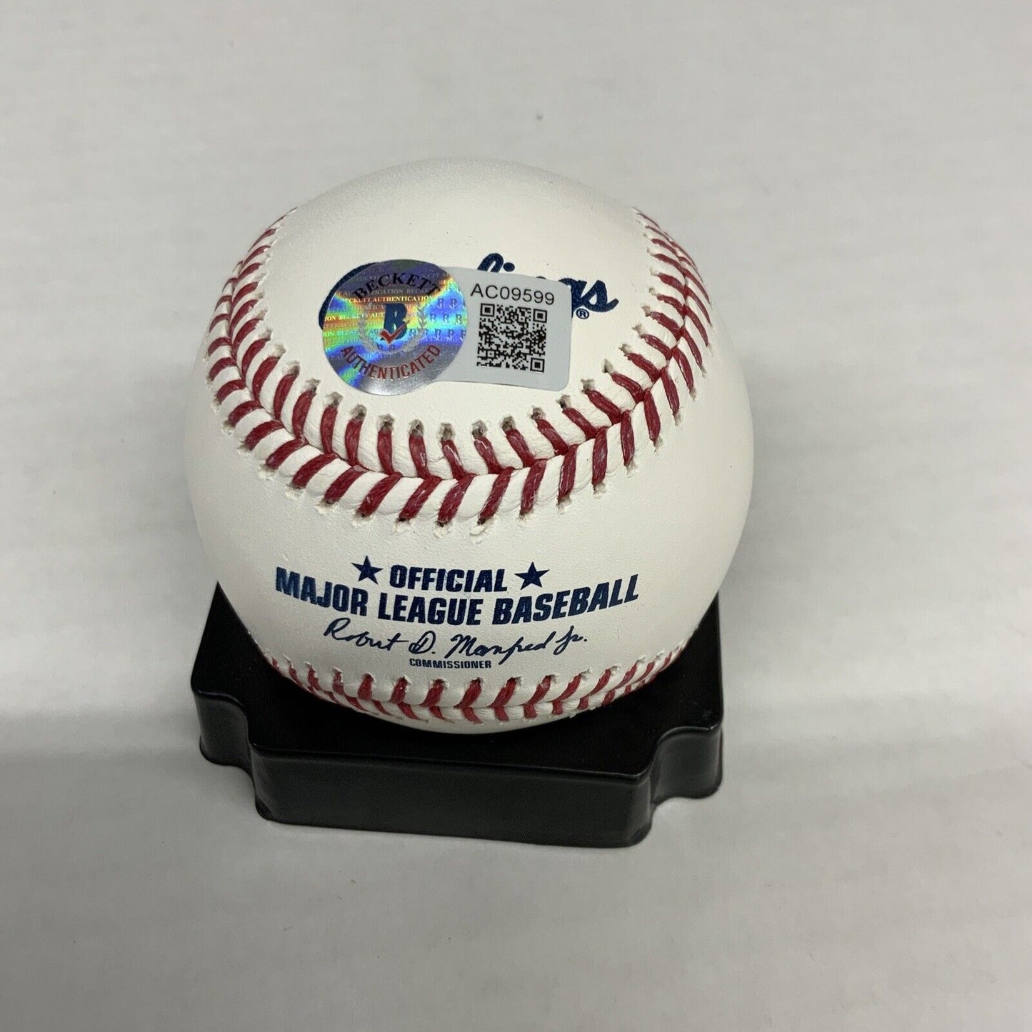 JULIO URIAS DODGERS 2020 WORLD SERIES CHAMPION SIGNED BASEBALL BECKETT COA