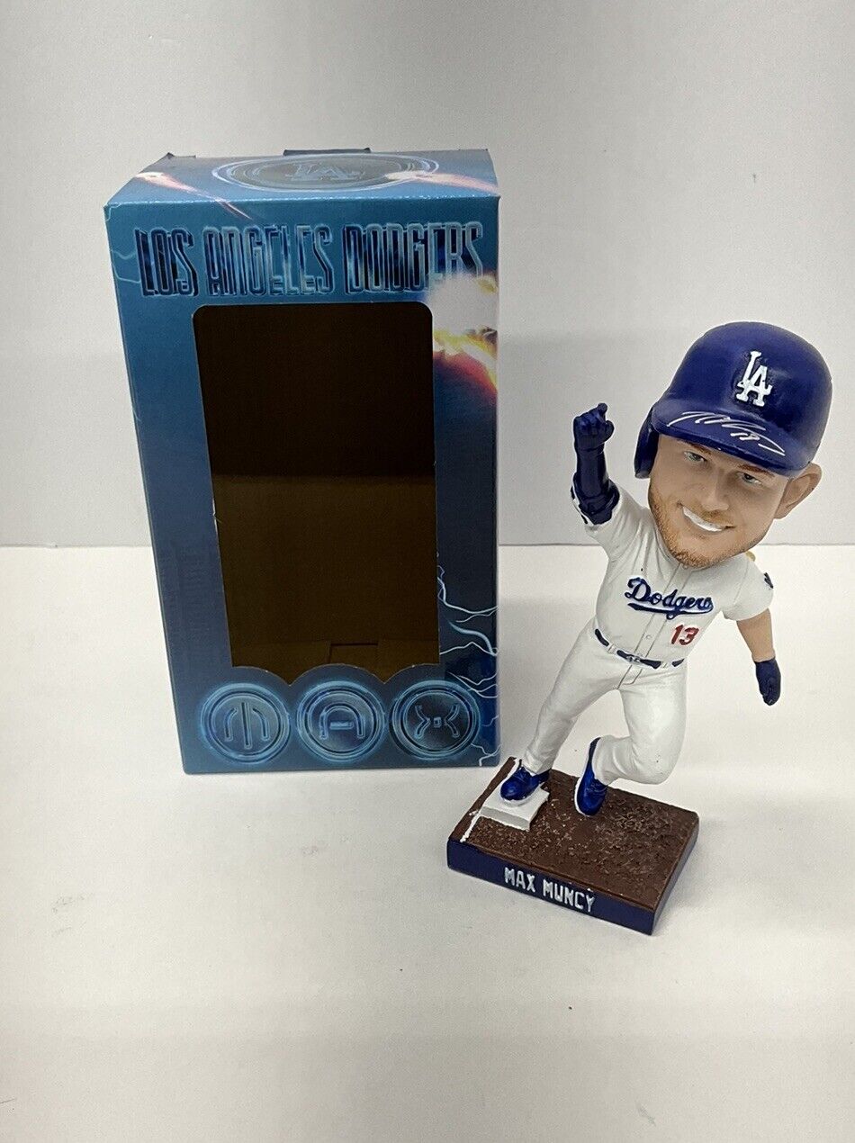 MAX MUNCY 2020 WS CHAMP SIGNED DODGERS 2023 SGA BOBBLEHEAD PSA 2C82042