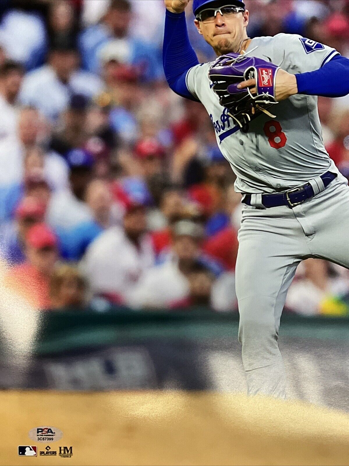 KIKE HERNANDEZ DODGERS SIGNED 16X20 2024 FIELDING/THROWING PHOTO PSA COA