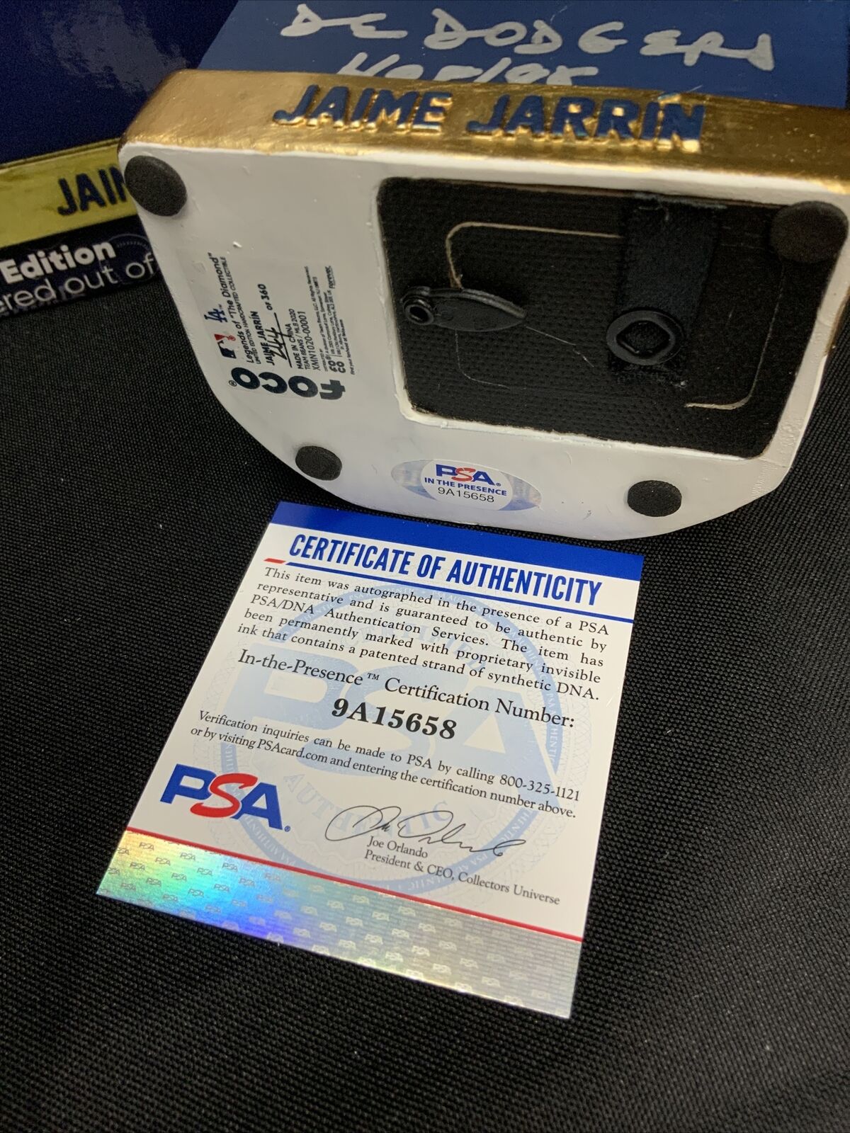 JAIME JARRIN SIGNED TALKING BOBBLEHEAD "VOZ EN ESPANOL DE DODGERS HOF 98" PSA