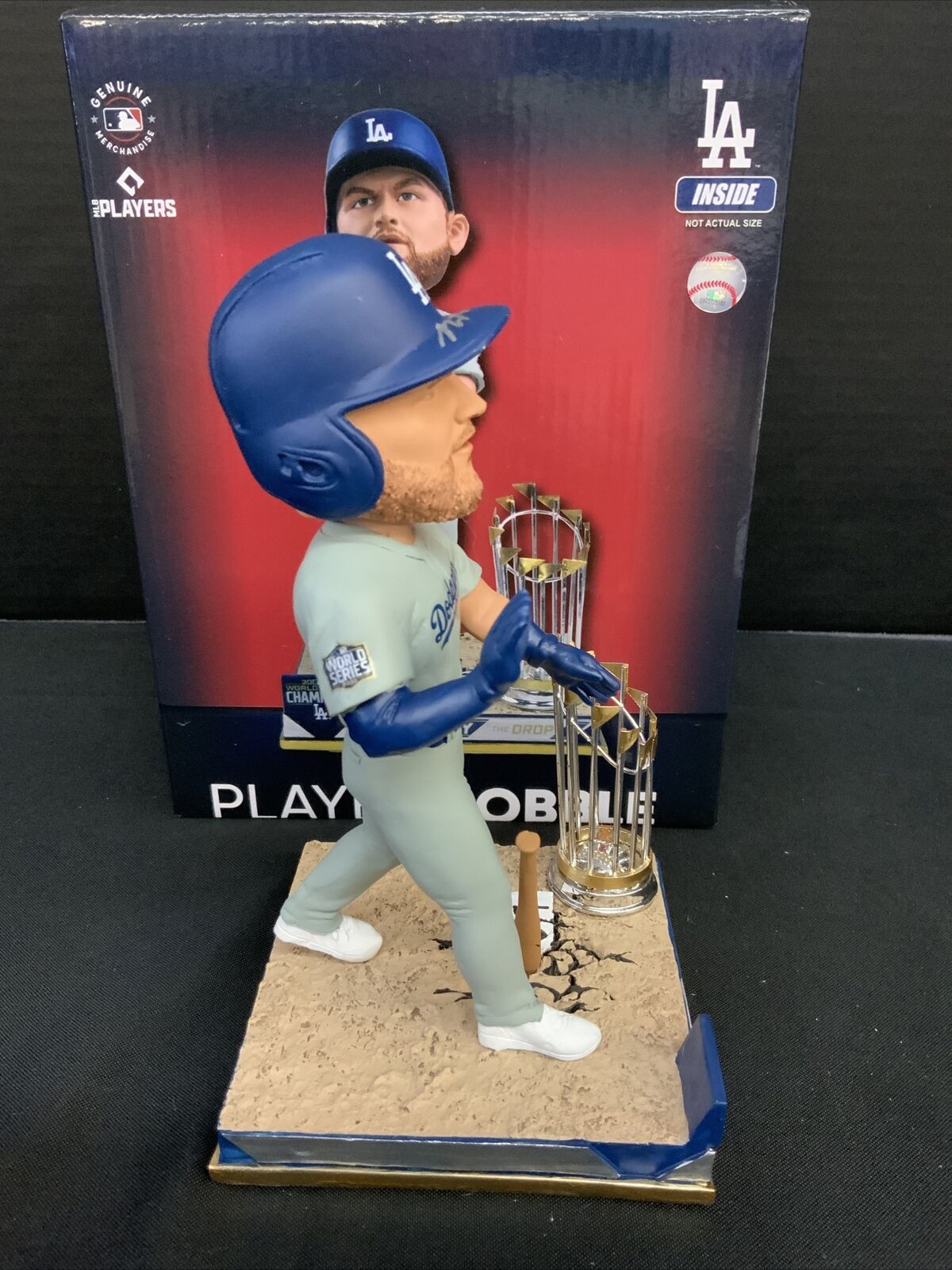MAX MUNCY DODGERS SIGNED CHAMPIONSHIP BOBBLEHEAD "2020 WS CHAMPS" PSA 1C01939