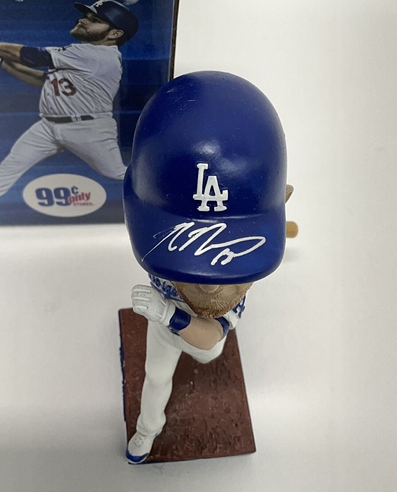 MAX MUNCY SIGNED DODGERS 2019 SGA BOBBLEHEAD "GIANT KILLER" INSCRIPT PSA 2C51368