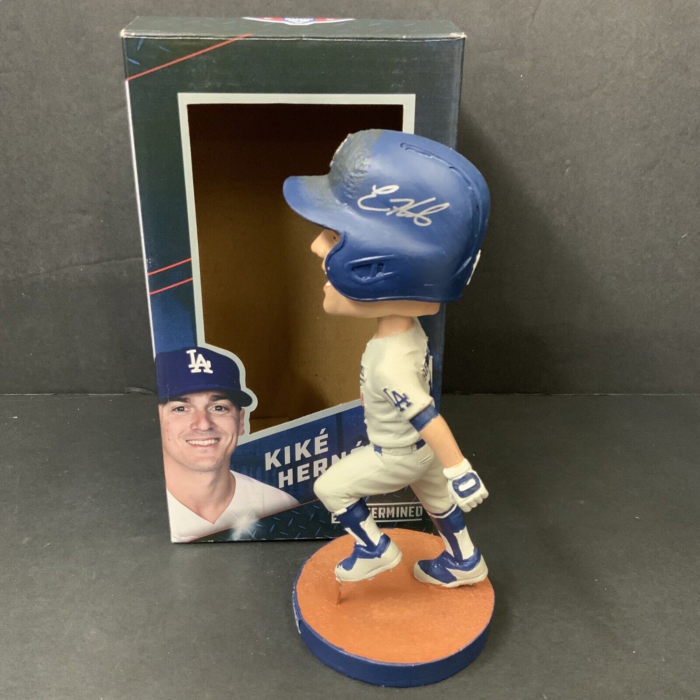 KIKE HERNANDEZ DODGERS 2020 WS CHAMPION SIGNED 2017 BOBBLEHEAD PSA 1C86250