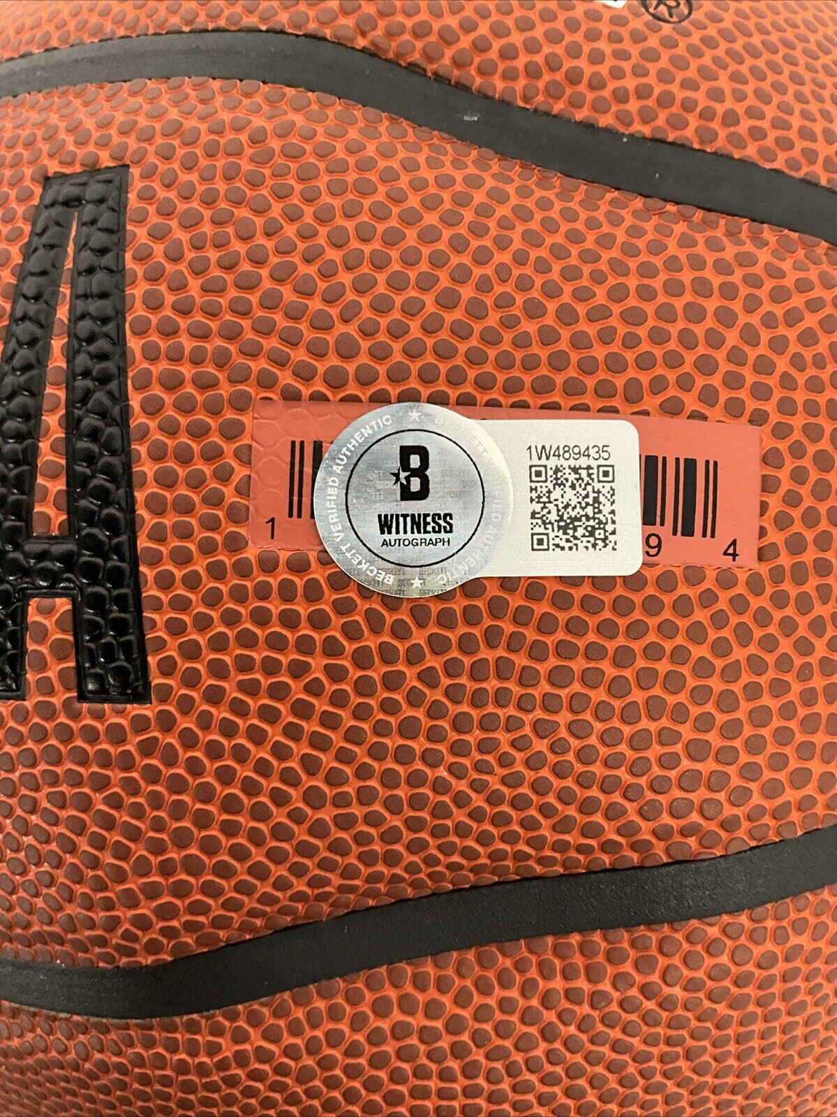 SHAQUILLE O'NEAL SIGNED BOSTON CELTICS WILSON LOGO BASKETBALL BECKETT 1W489435