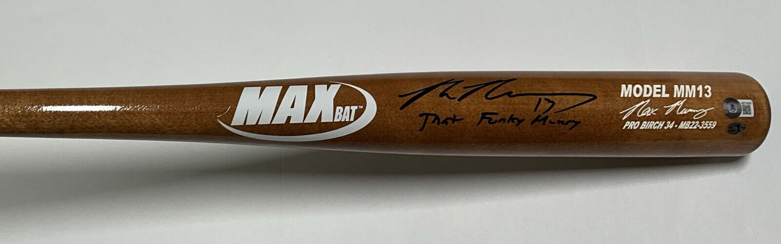 MAX MUNCY DODGERS SIGNED GOLD MAXBAT MODEL BAT "THAT FUNKY MUNCY" BAS WZ79426