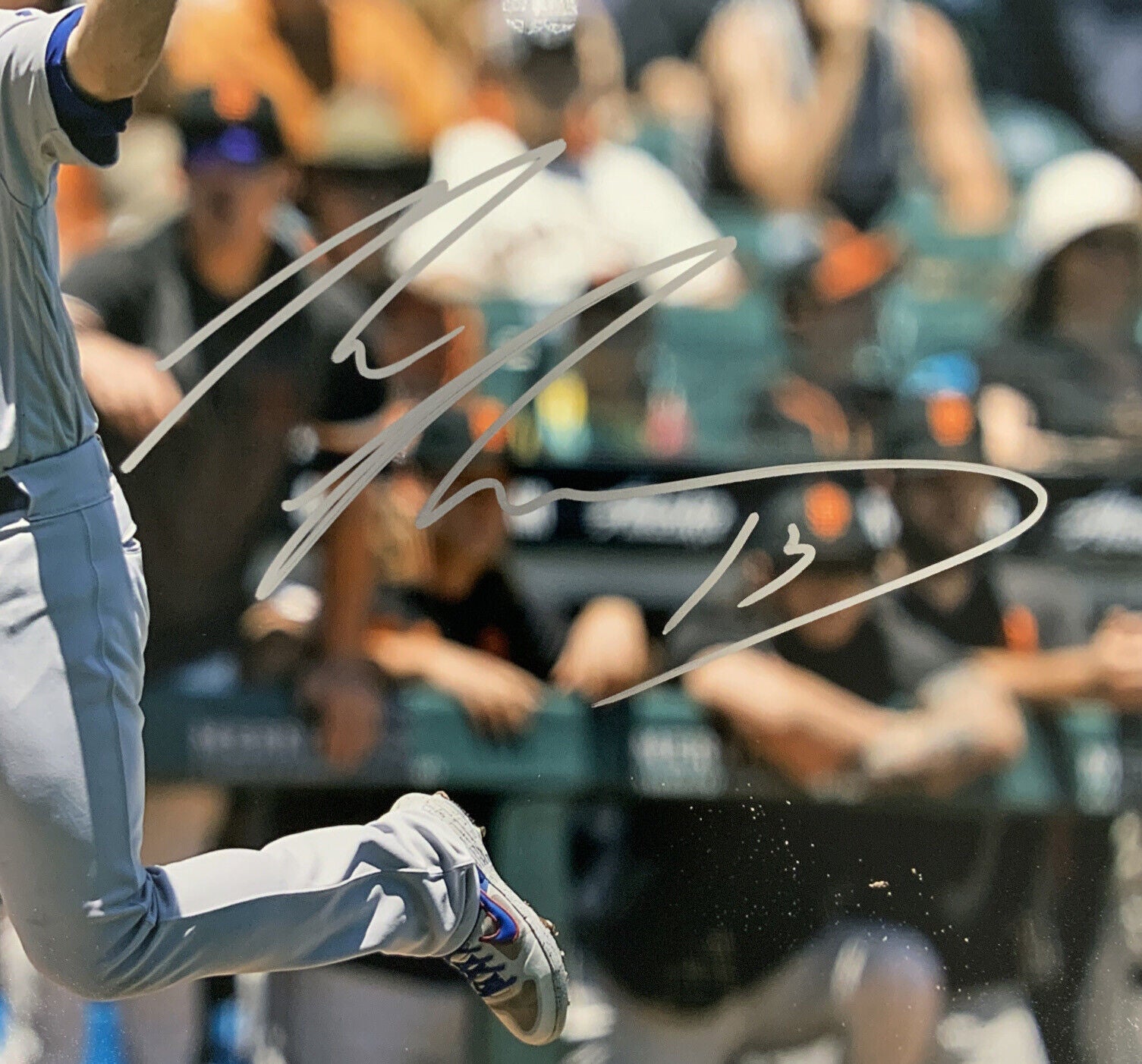 MAX MUNCY DODGERS SIGNED GET IT OUT OF THE OCEAN 16X20 PHOTO VS BUMGARNER BAS