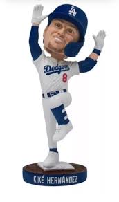 KIKE HERNANDEZ PRIVATE SIGNING