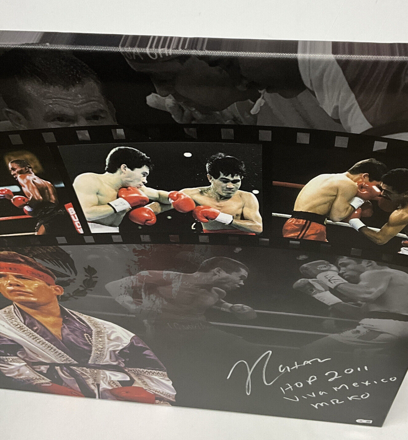 JULIO CESAR CHAVEZ SIGNED 30X40 STRETCHED LE CANVAS MULTIPLE INSCRIP BAS W210362