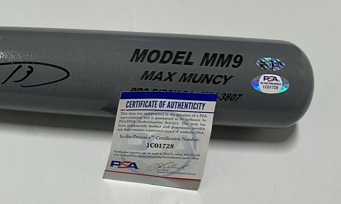 MAX MUNCY DODGERS WS CHAMPION SIGNED MAXBAT MM9 GAME MODEL BAT PSA 1C01728