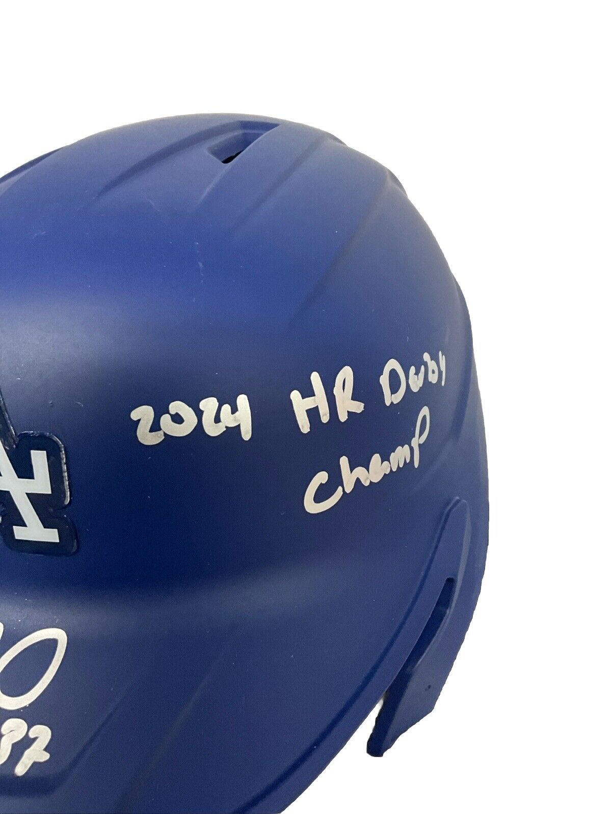 TEOSCAR HERNANDEZ SIGNED DODGERS HELMET "2024 WS CHAMPS. HR DERBY CHAMP" PSA 109