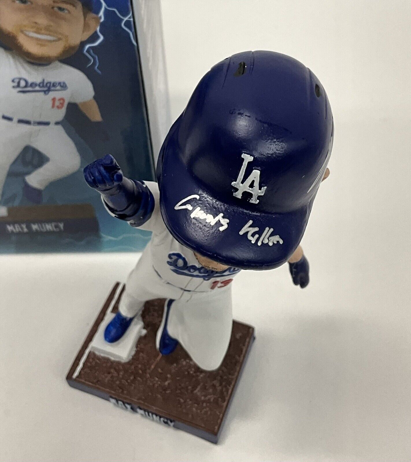 MAX MUNCY SIGNED DODGERS 2023 SGA BOBBLEHEAD "GIANT KILLER" INSCRIPT PSA 2C82063