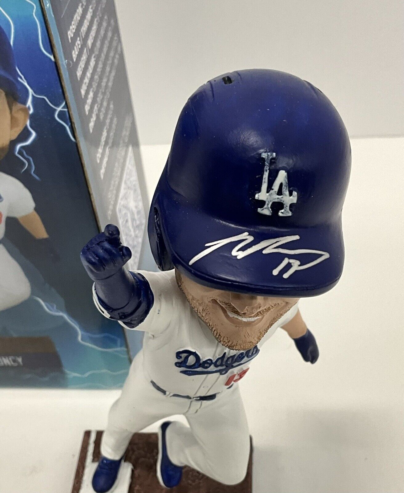 MAX MUNCY 2020 WS CHAMP SIGNED DODGERS 2023 SGA BOBBLEHEAD PSA 2C82043