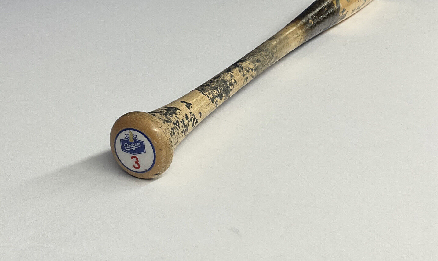 CHRIS TAYLOR DODGERS SIGNED GAME USED VICTUS BAT "2021 GAME USED" IN BAS WW26555