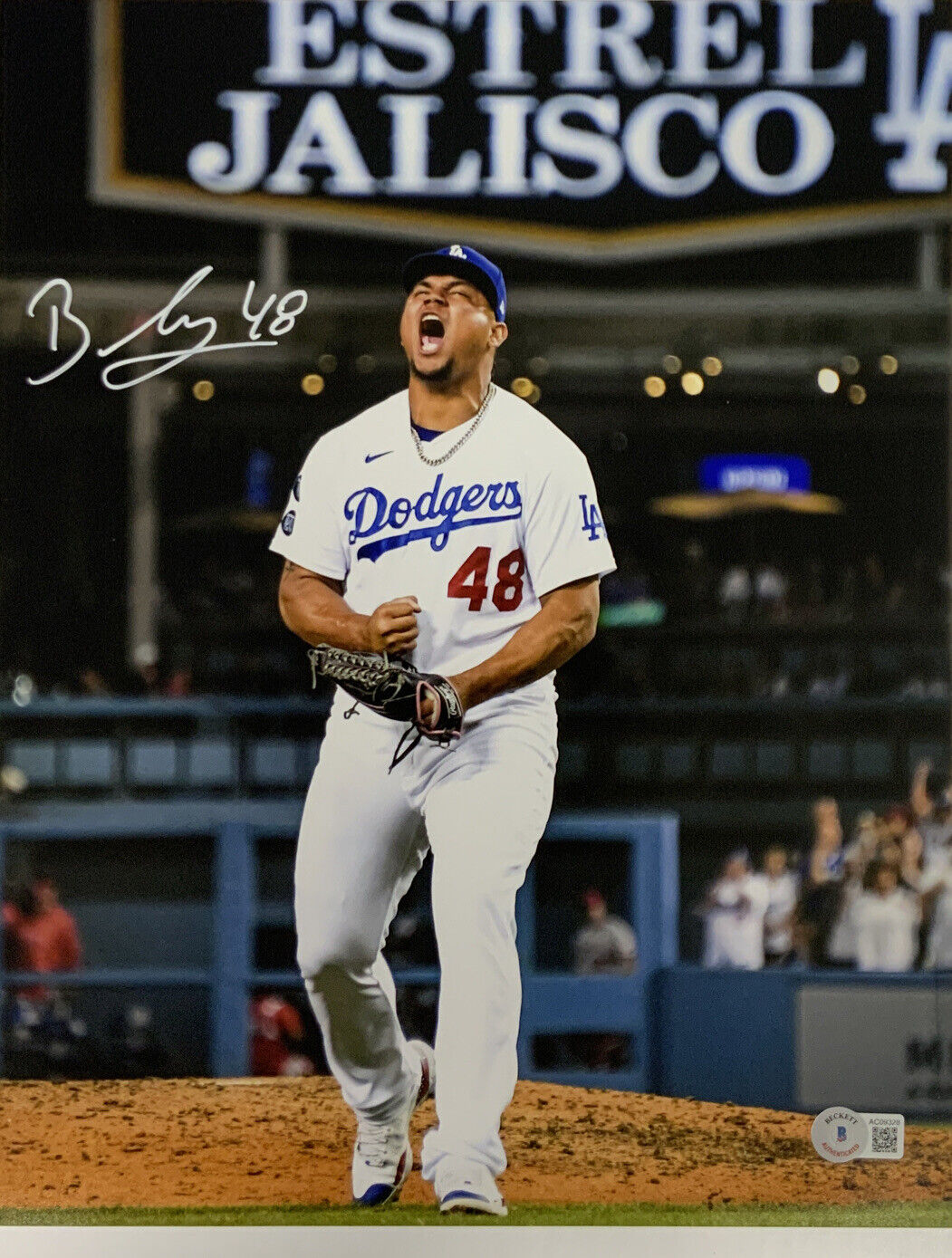 BRUSDAR GRATEROL DODGERS SIGNED 11X14 SHOUTING PHOTO BECKETT