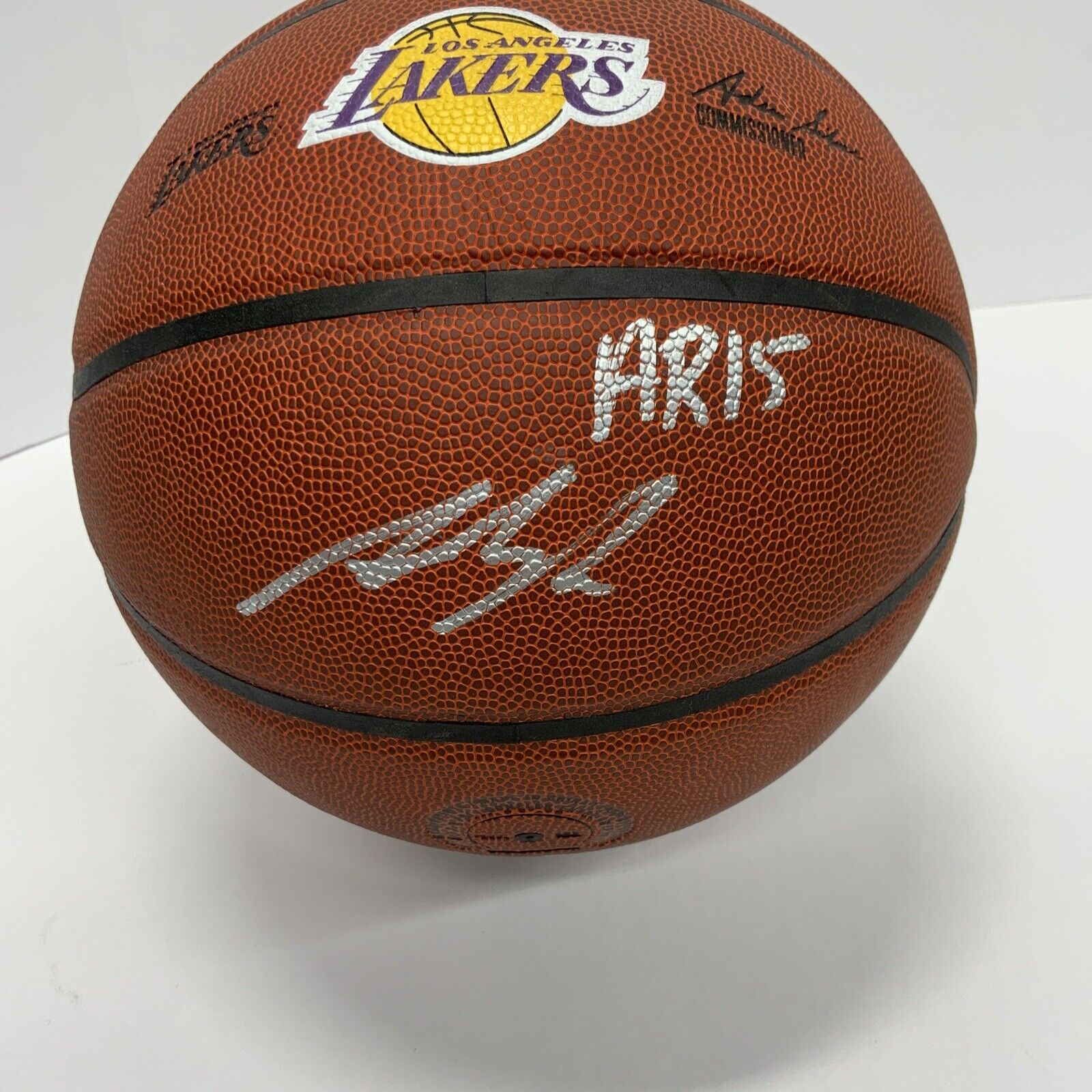 AUSTIN REAVES SIGNED WILSON LAKERS LOGO BASKETBALL "AR15" INSCRIPT PSA RG48262