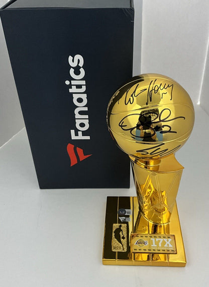 SHAQUILLE O'NEAL DEREK FISHER ROBERT HORRY SIGNED 12" LAKERS TROPHY BAS W128474