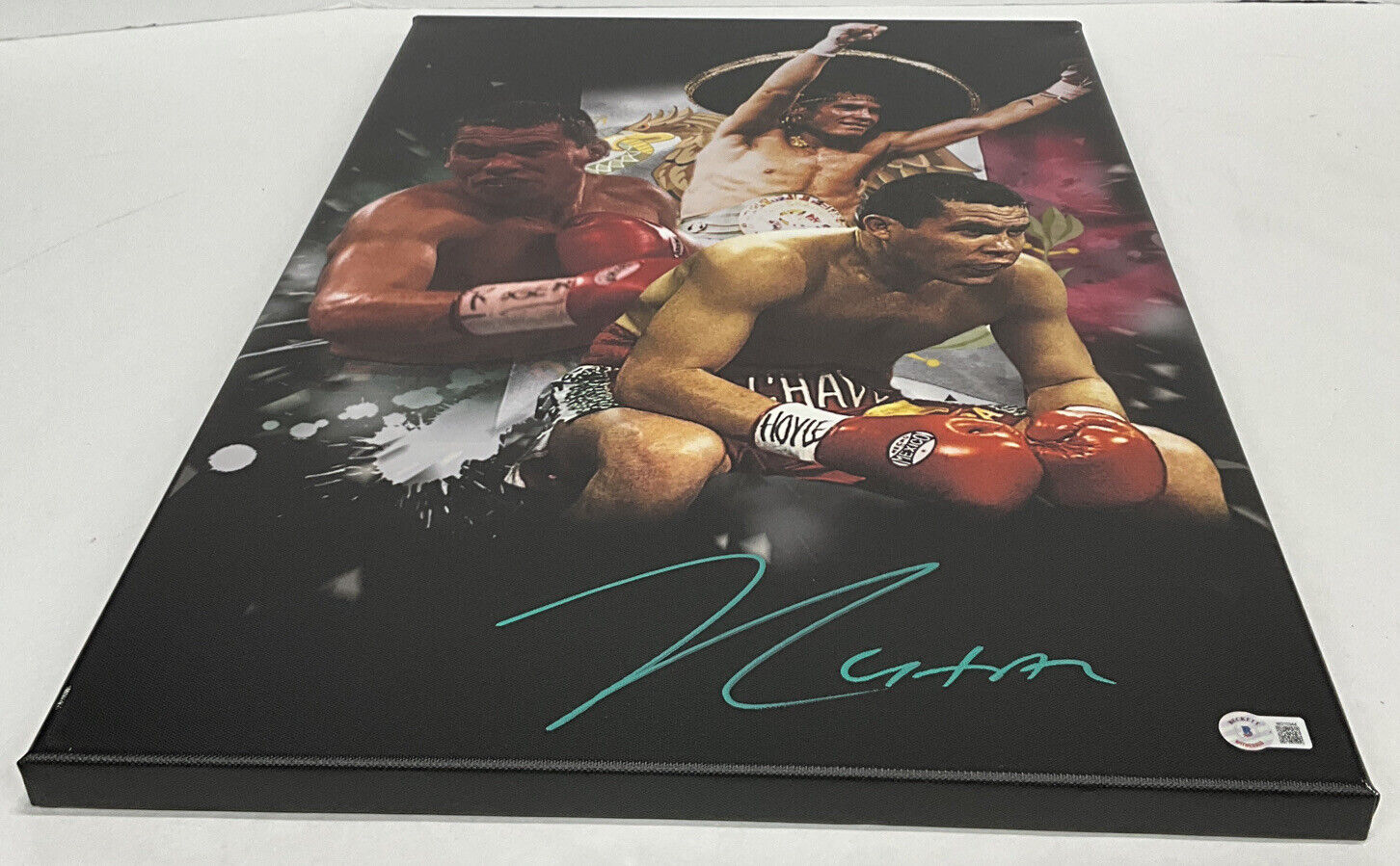 JULIO CESAR CHAVEZ MEXICO LEGEND SIGNED 16X24 STRETCHED CANVAS BAS W210344