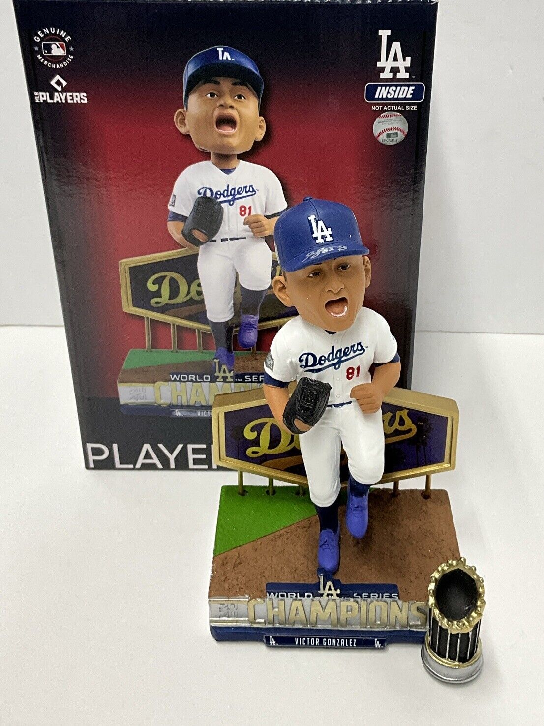 VICTOR GONZALEZ DODGERS SIGNED 20 WS FOCO BOBBLEHEAD "GAME 6 WINNER" PSA 2C88334