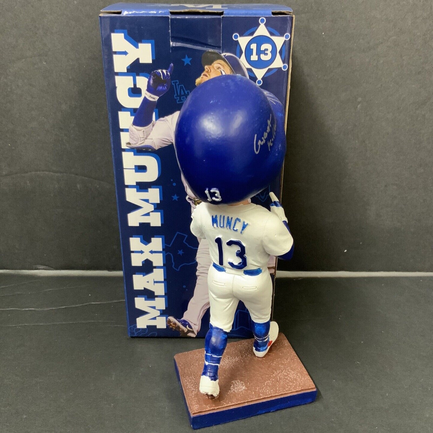 MAX MUNCY DODGERS SIGNED 2022 BOBBLEHEAD "GIANT KILLER" INSCRIPTION BAS WZ79292