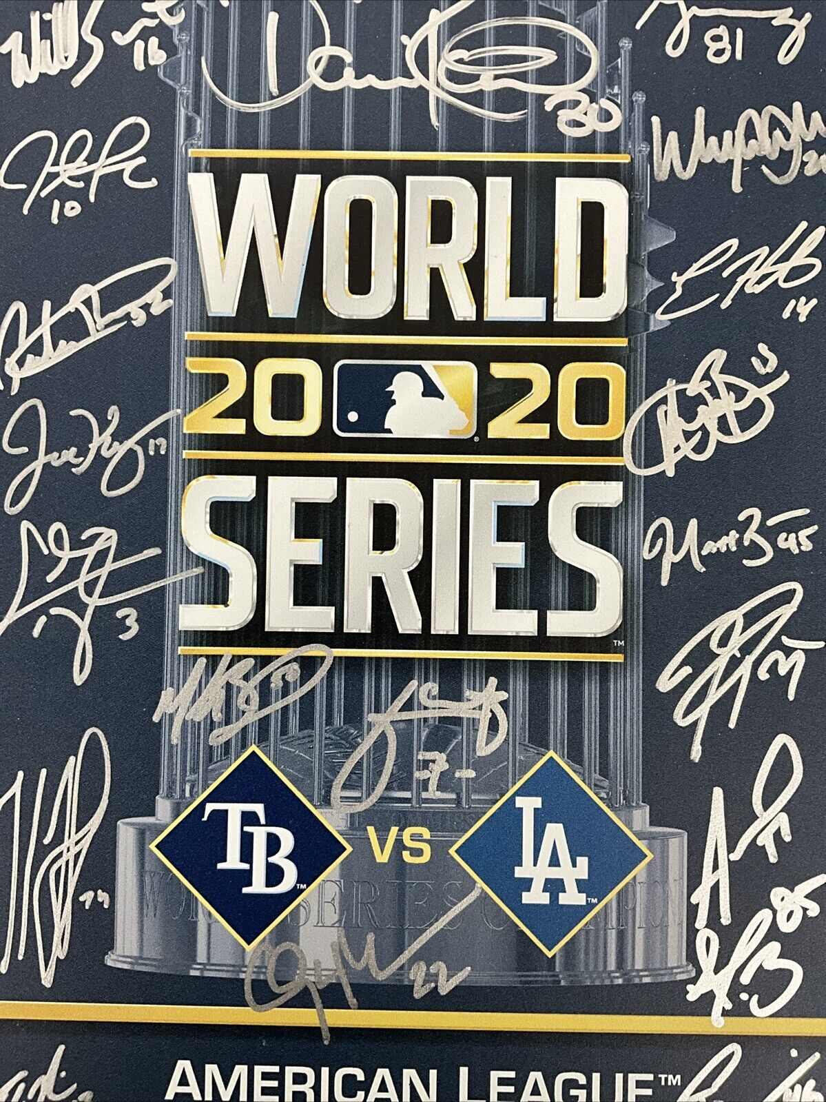 DODGERS 2020 WORLD SERIES FULL TEAM SIGNED 8X20 TICKET 29 AUTOS PSA 9A48440