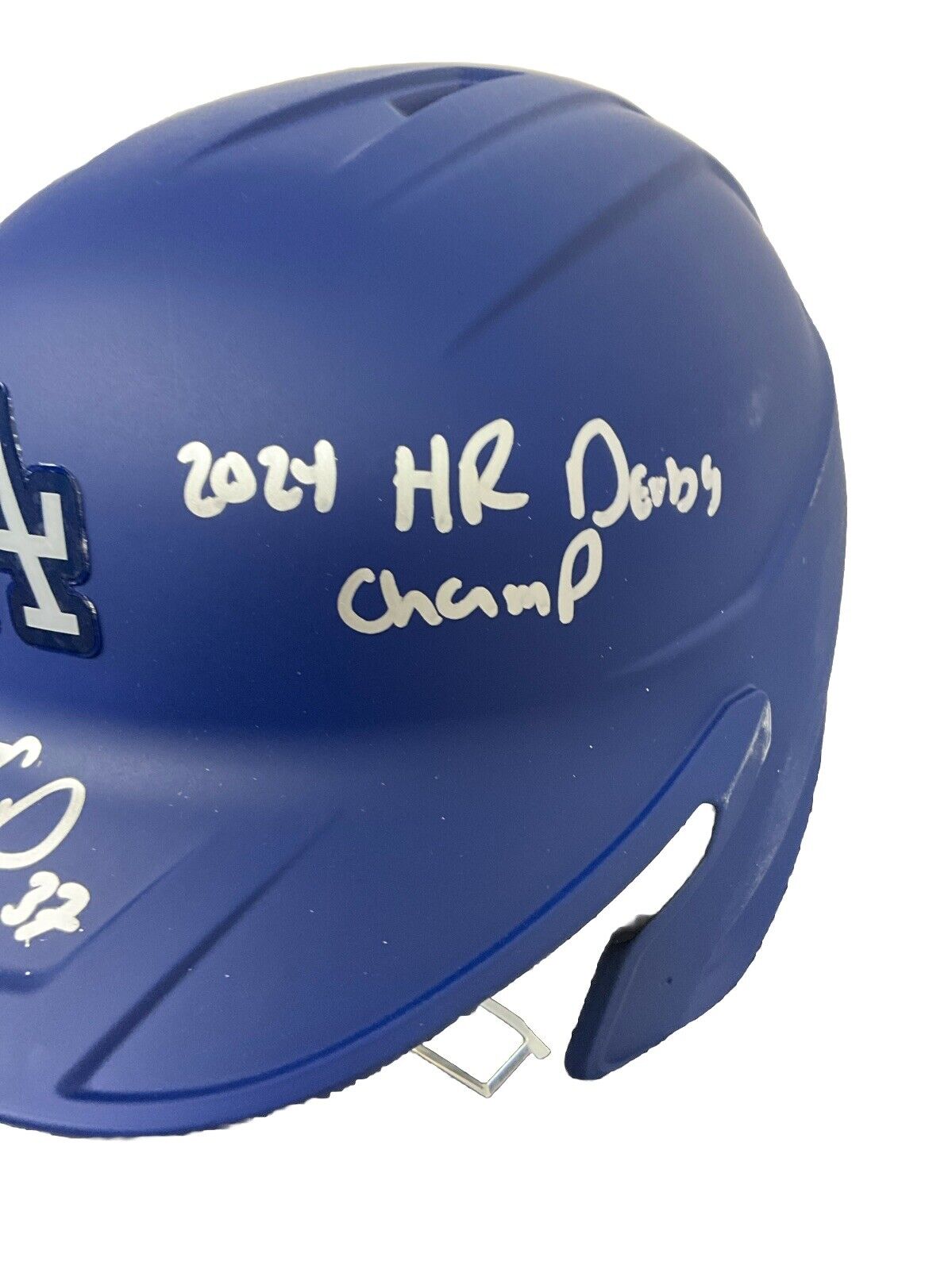 TEOSCAR HERNANDEZ SIGNED DODGERS HELMET "2024 WS CHAMPS. HR DERBY CHAMP" PSA 115