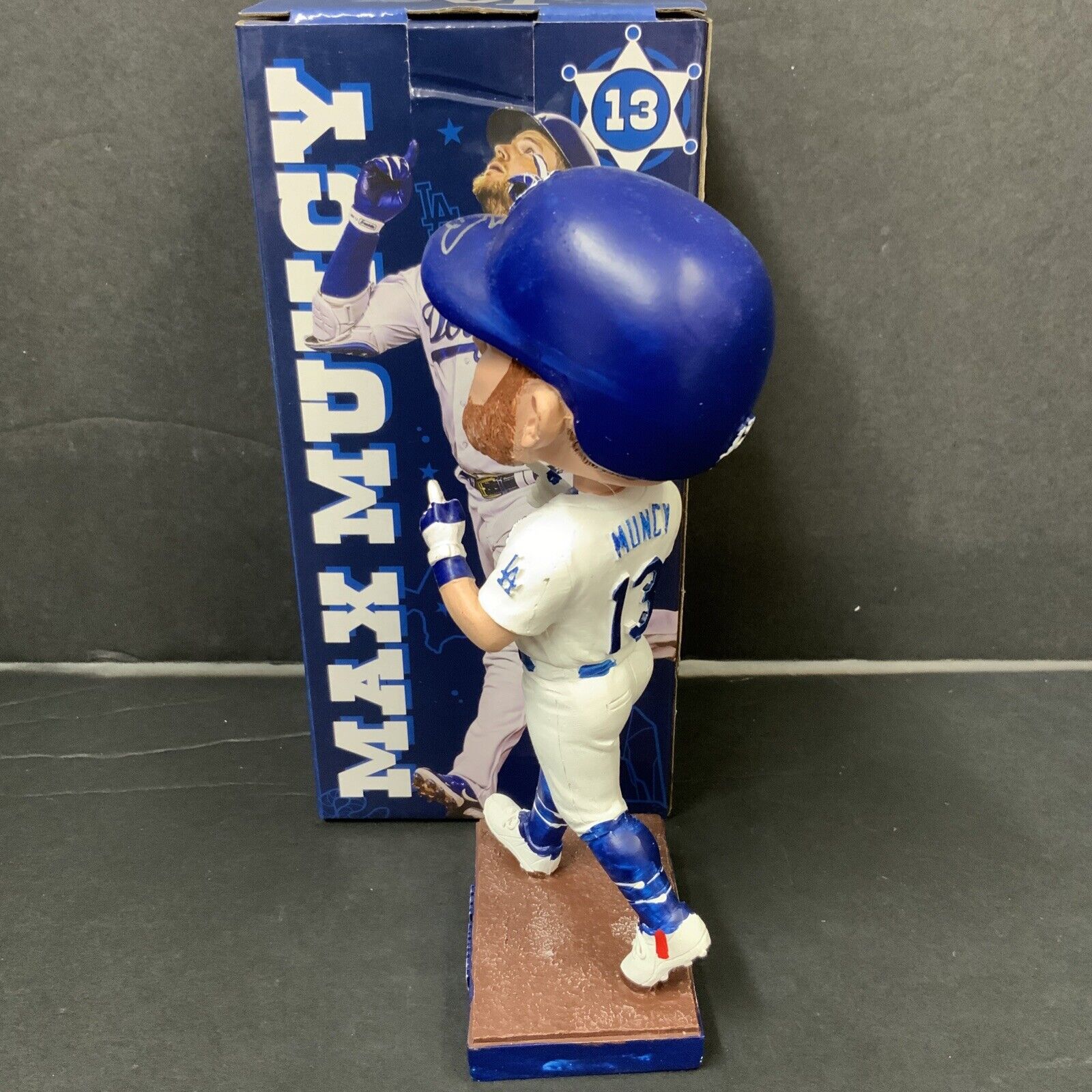 MAX MUNCY DODGERS SIGNED 2022 BOBBLEHEAD "GIANT KILLER" INSCRIPTION BAS WZ79292