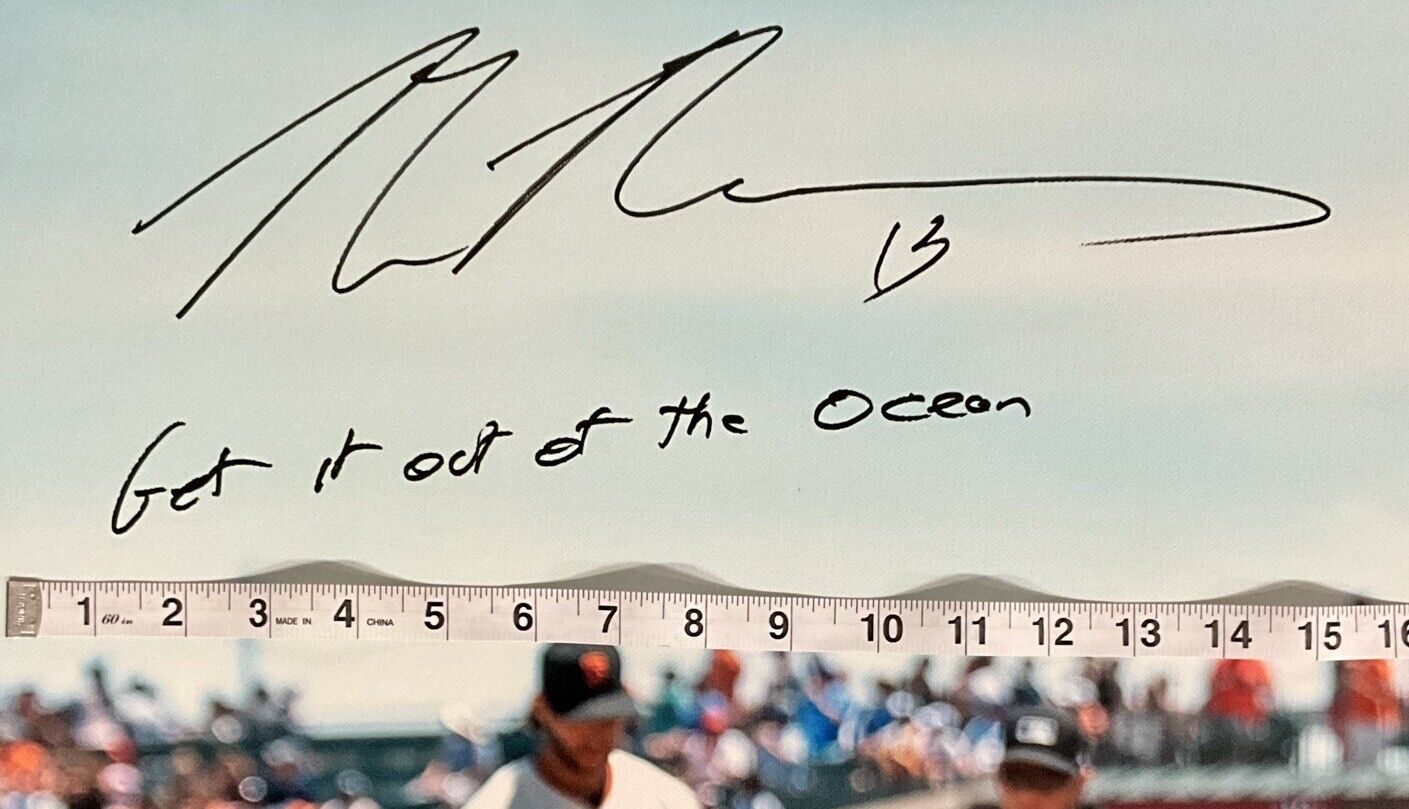 MAX MUNCY SIGNED 22X33 CANVAS VS MadBum "Get it out of the Ocean" PSA 1C01912