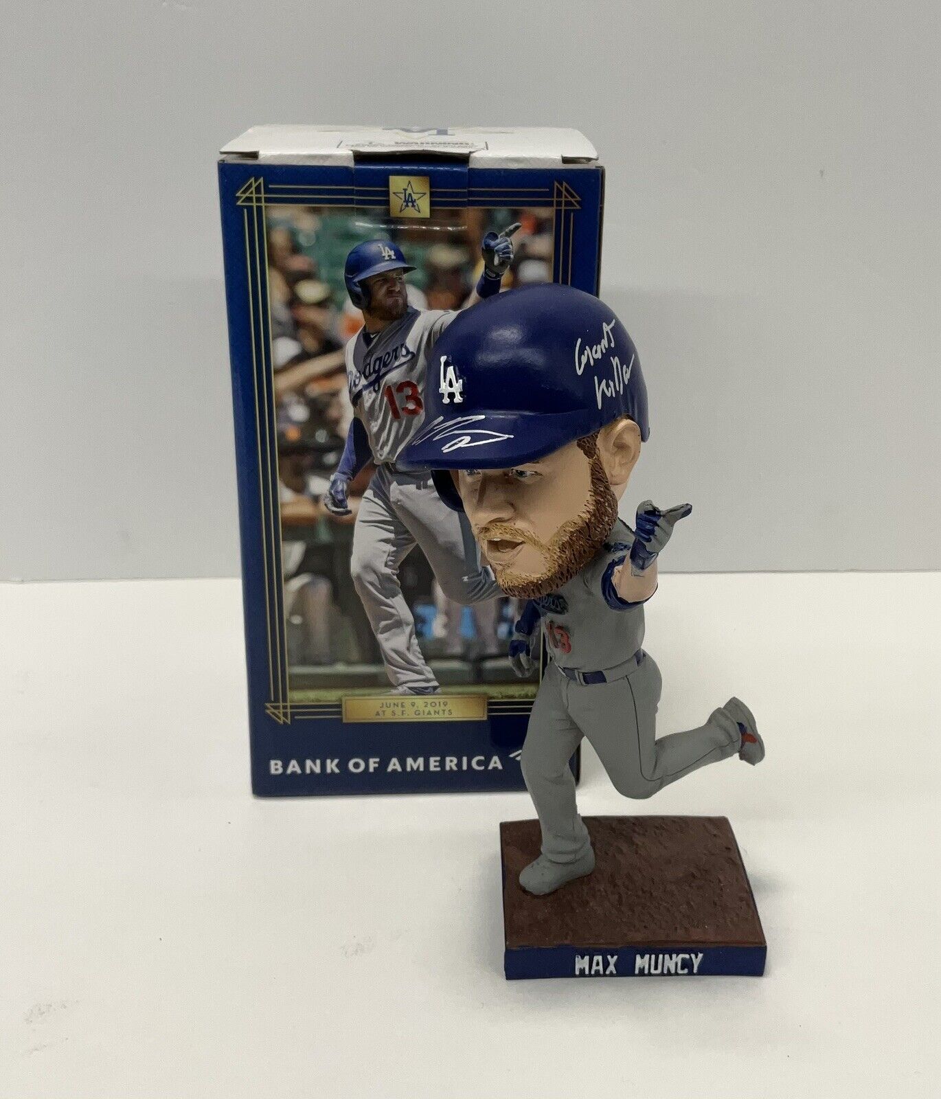 MAX MUNCY SIGNED DODGERS 2021 SGA BOBBLEHEAD "GIANT KILLER" INSCRIPT PSA 2C51366