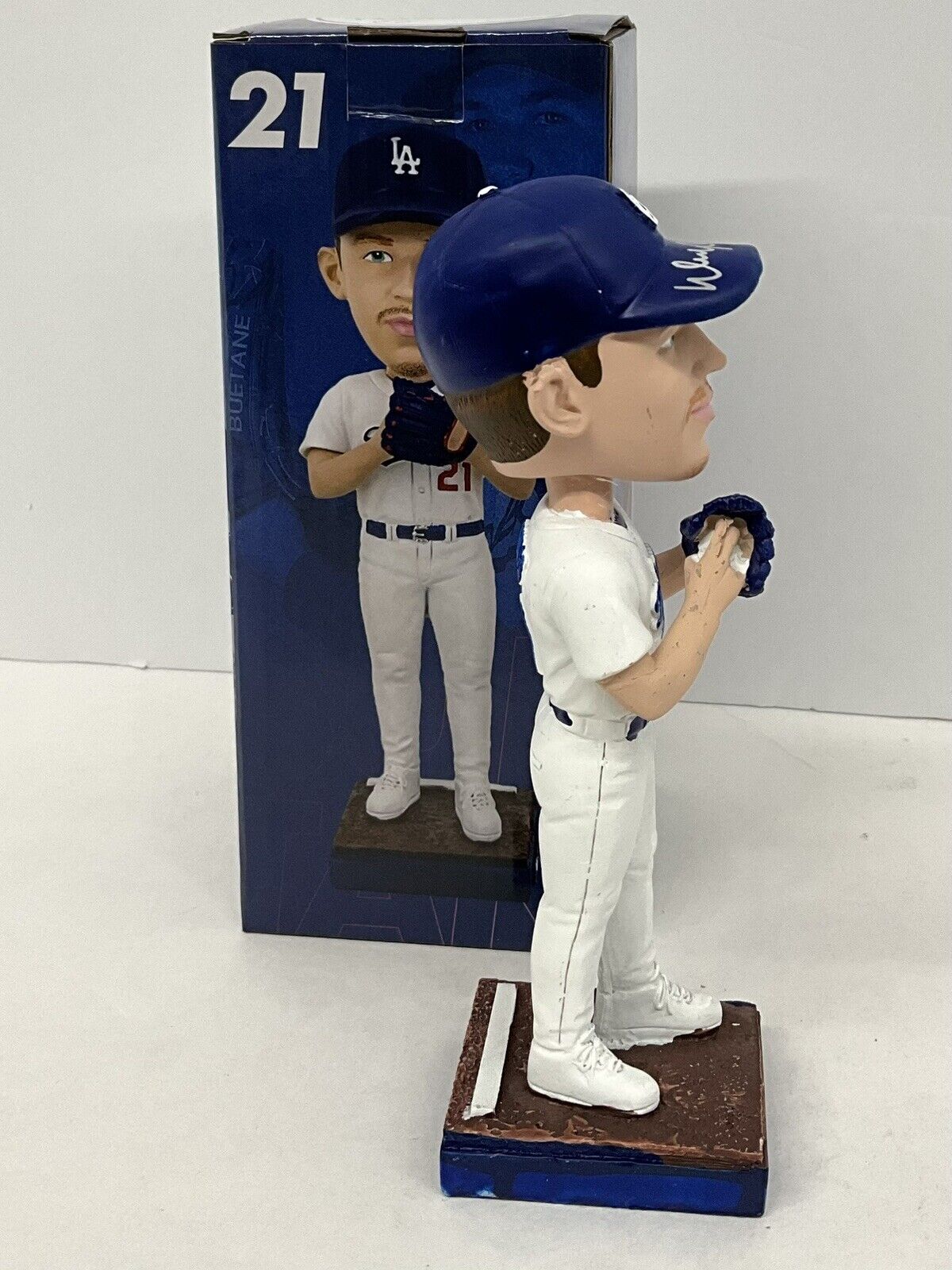 WALKER BUEHLER 2020 WS CHAMP SIGNED DODGERS 2024 SGA BOBBLEHEAD BAS 1W557071