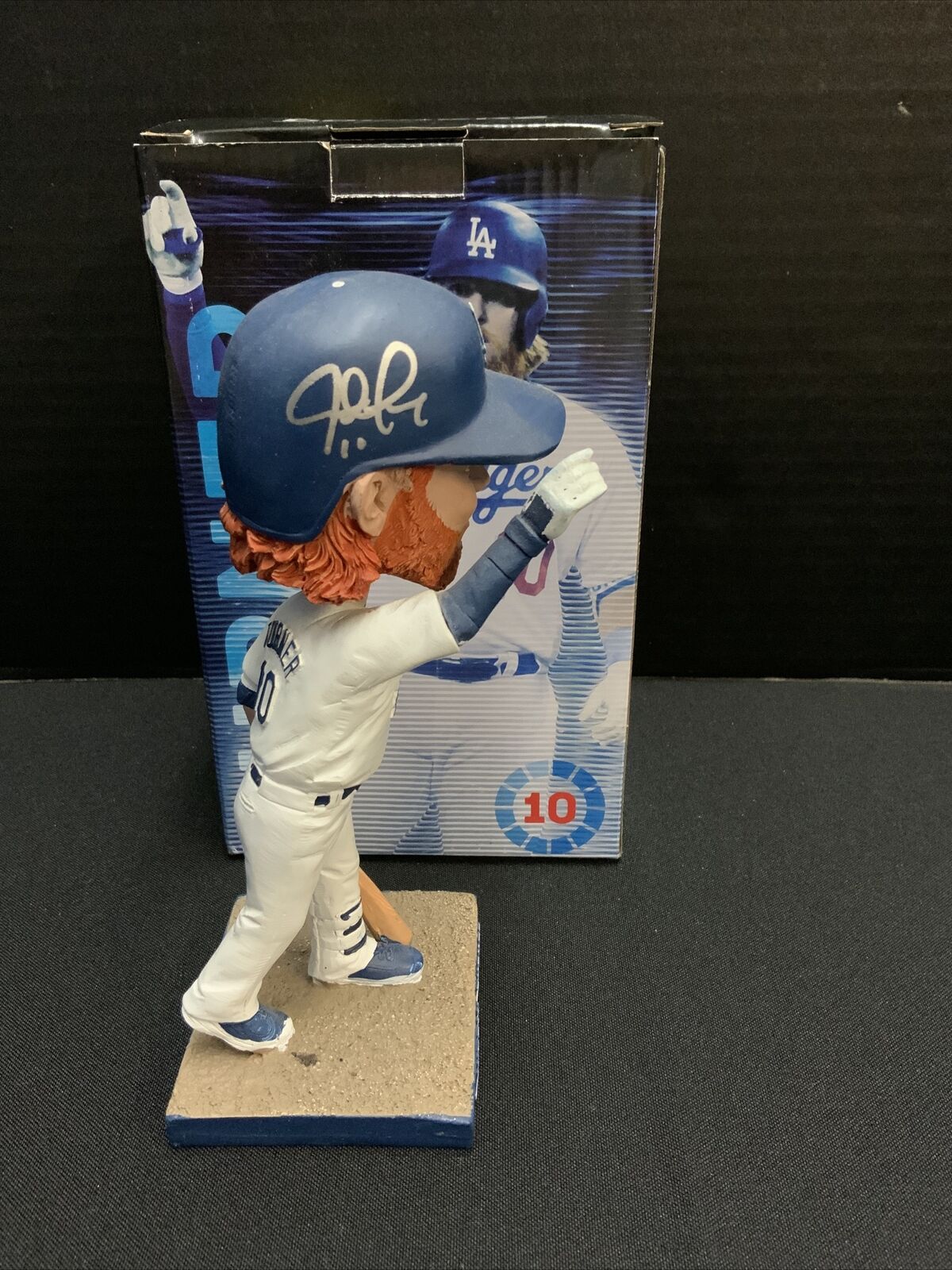 JUSTIN TURNER DODGERS SIGNED 2017 SGA SELFIE BOBBLEHEAD PSA  9A70527