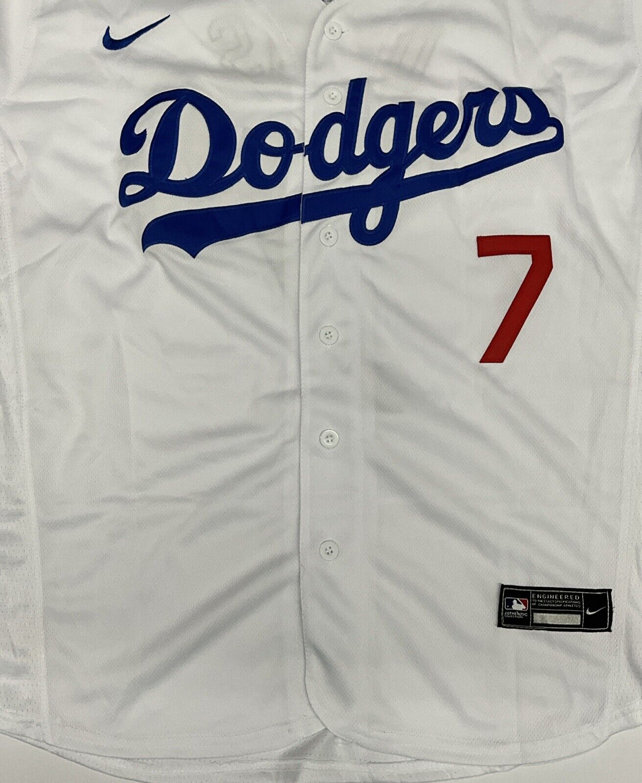 JULIO URIAS DODGERS 2020 WORLD SERIES CHAMPION SIGNED JERSEY BECKETT WZ59902