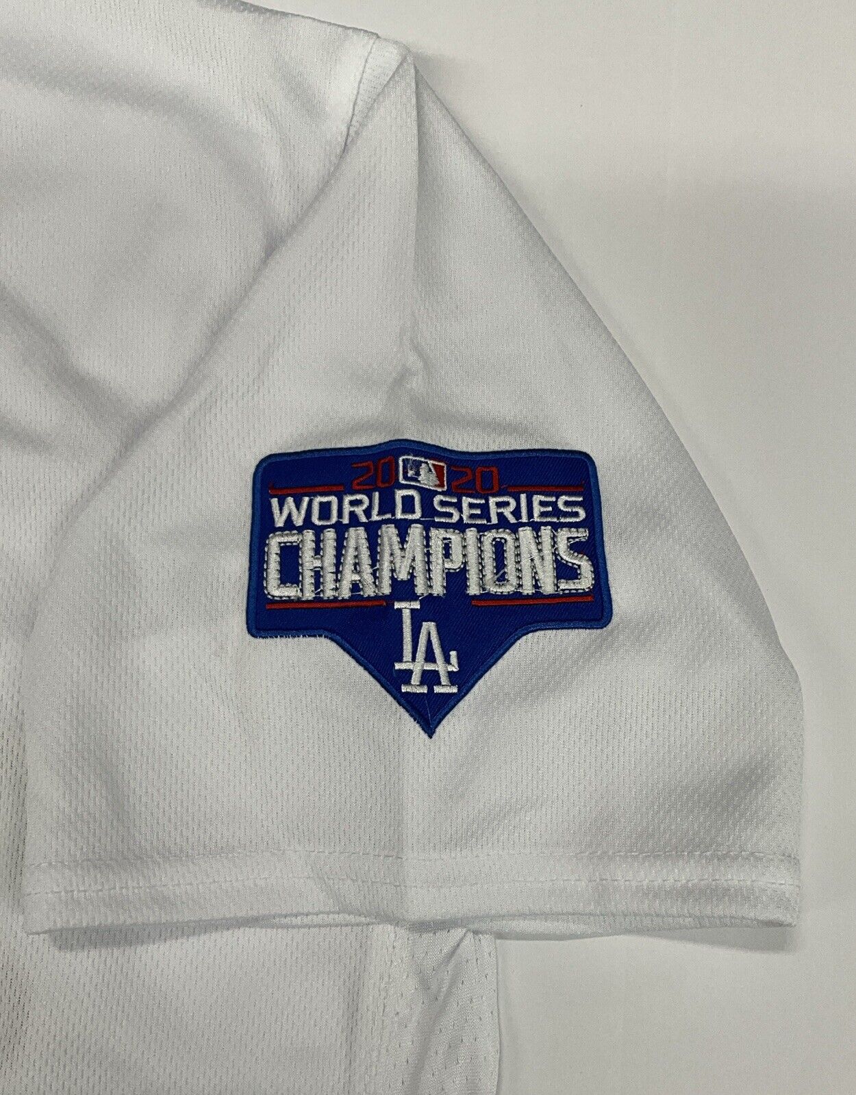 JULIO URIAS SIGNED 2020 CHAMPIONS JERSEY "2020 WS CHAMPS LAST OUT" BAS WZ59912