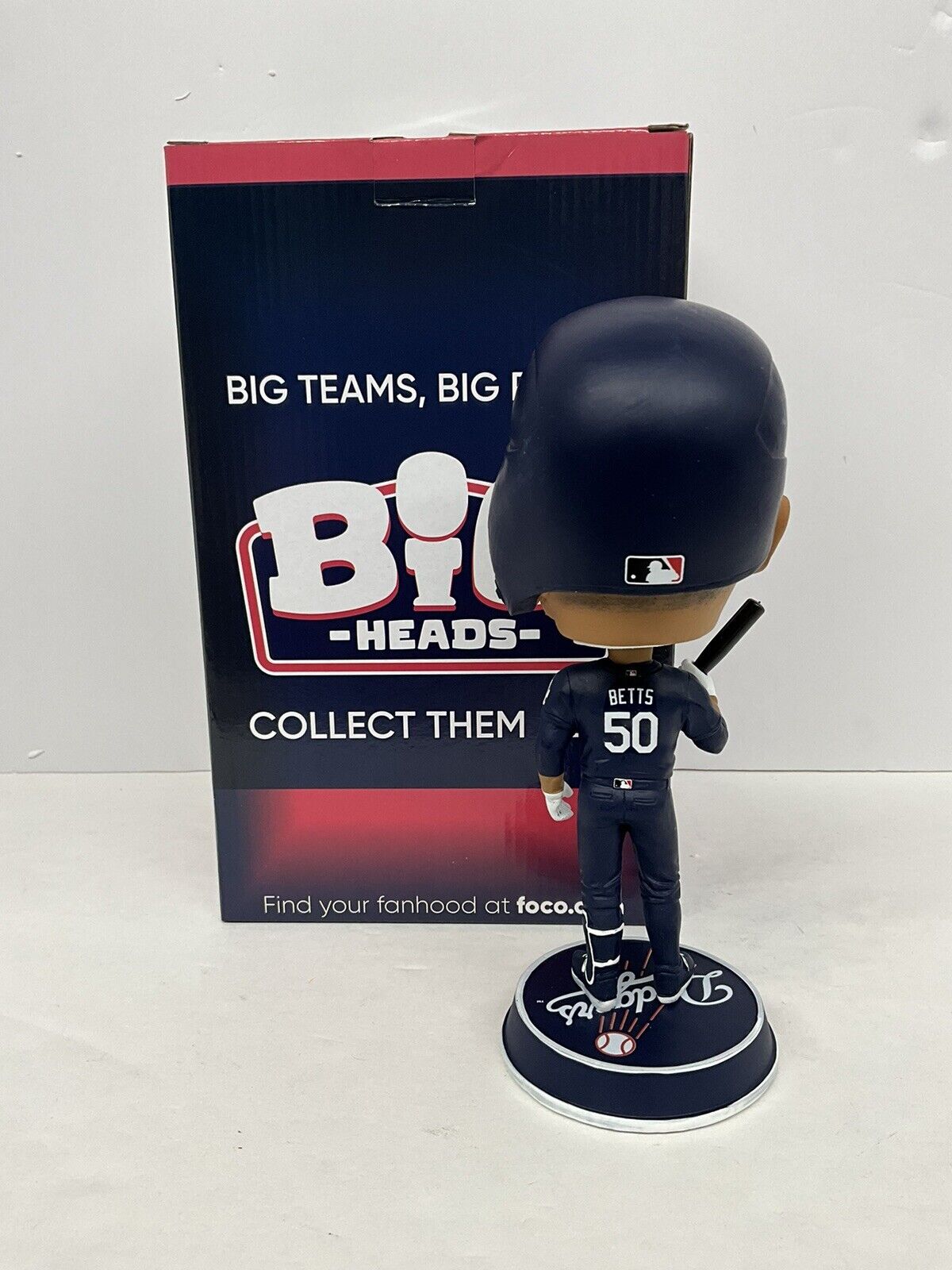 MOOKIE BETTS SIGNED DODGERS FOCO BIGHEAD VARIANT BOBBLEHEAD FANATICS HG99301731