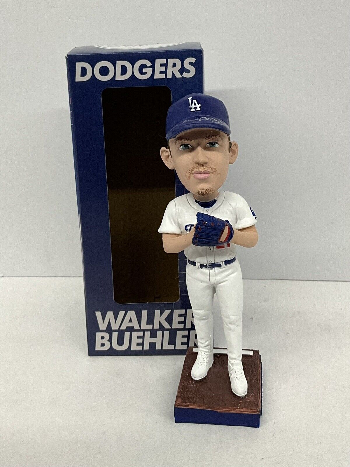 WALKER BUEHLER 2020 WS CHAMP SIGNED DODGERS 2024 SGA BOBBLEHEAD BAS 1W557070