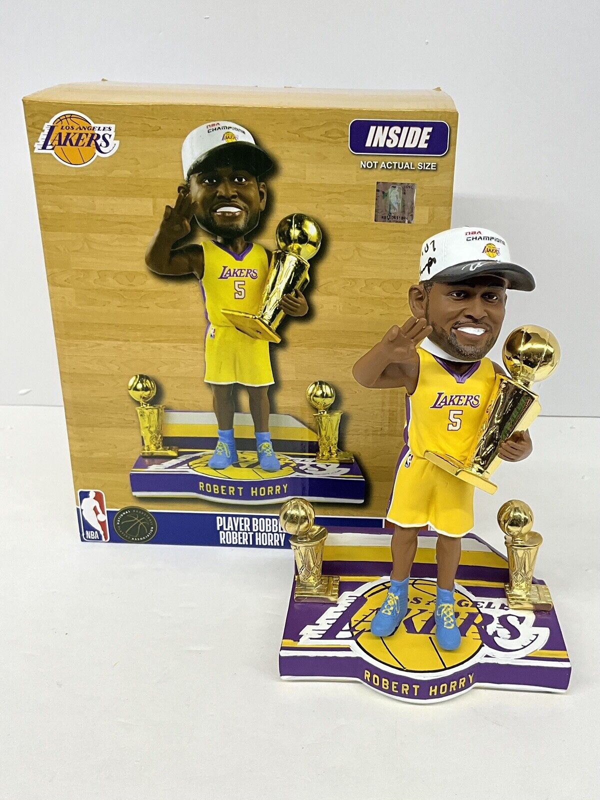 ROBERT HORRY SIGNED LAKERS FOCO /216 BOBBLEHEAD 00,01,02 CHAMPS" INS BAS W128247