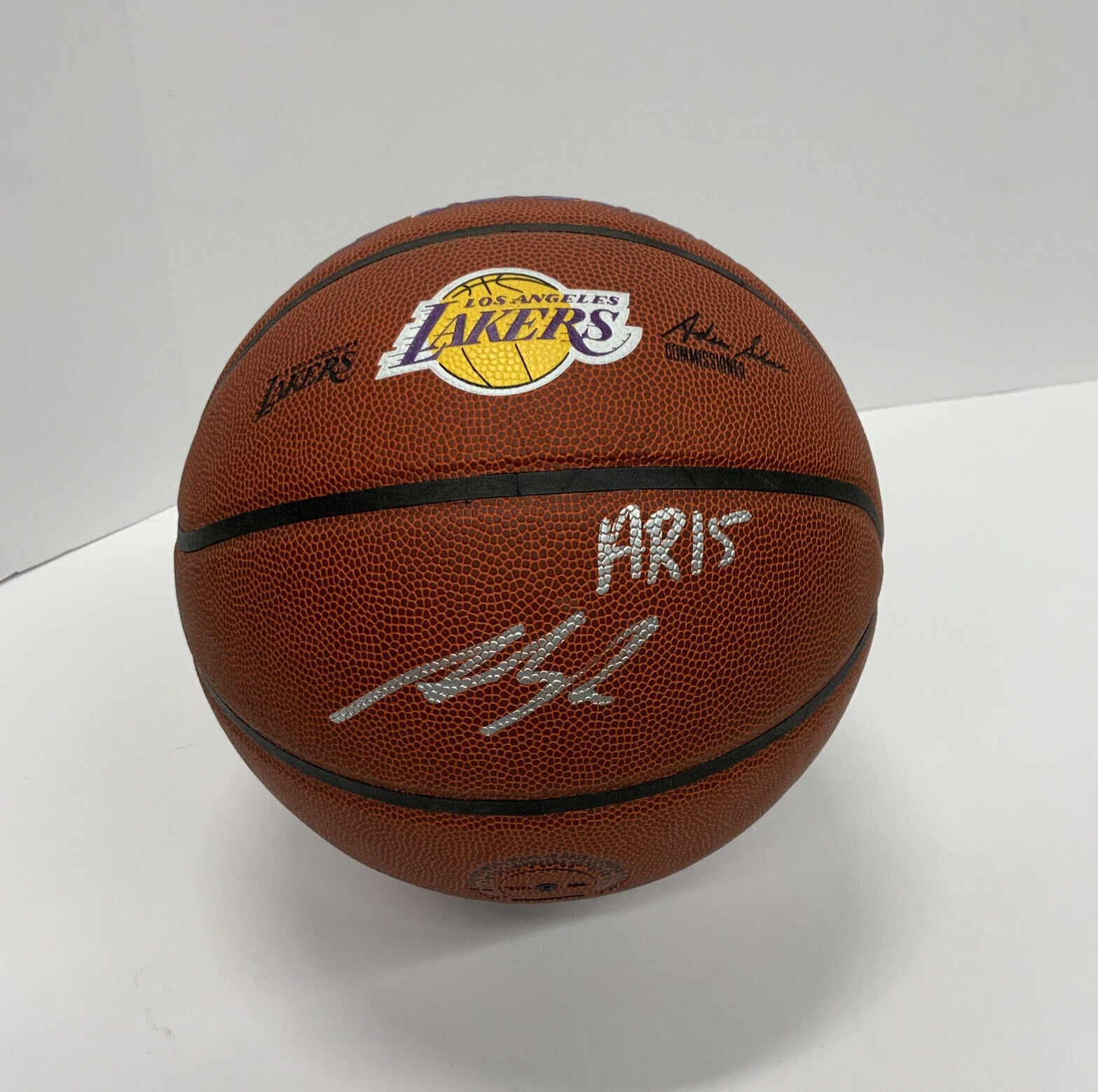 AUSTIN REAVES SIGNED WILSON LAKERS LOGO BASKETBALL "AR15" INSCRIPT PSA RG48262