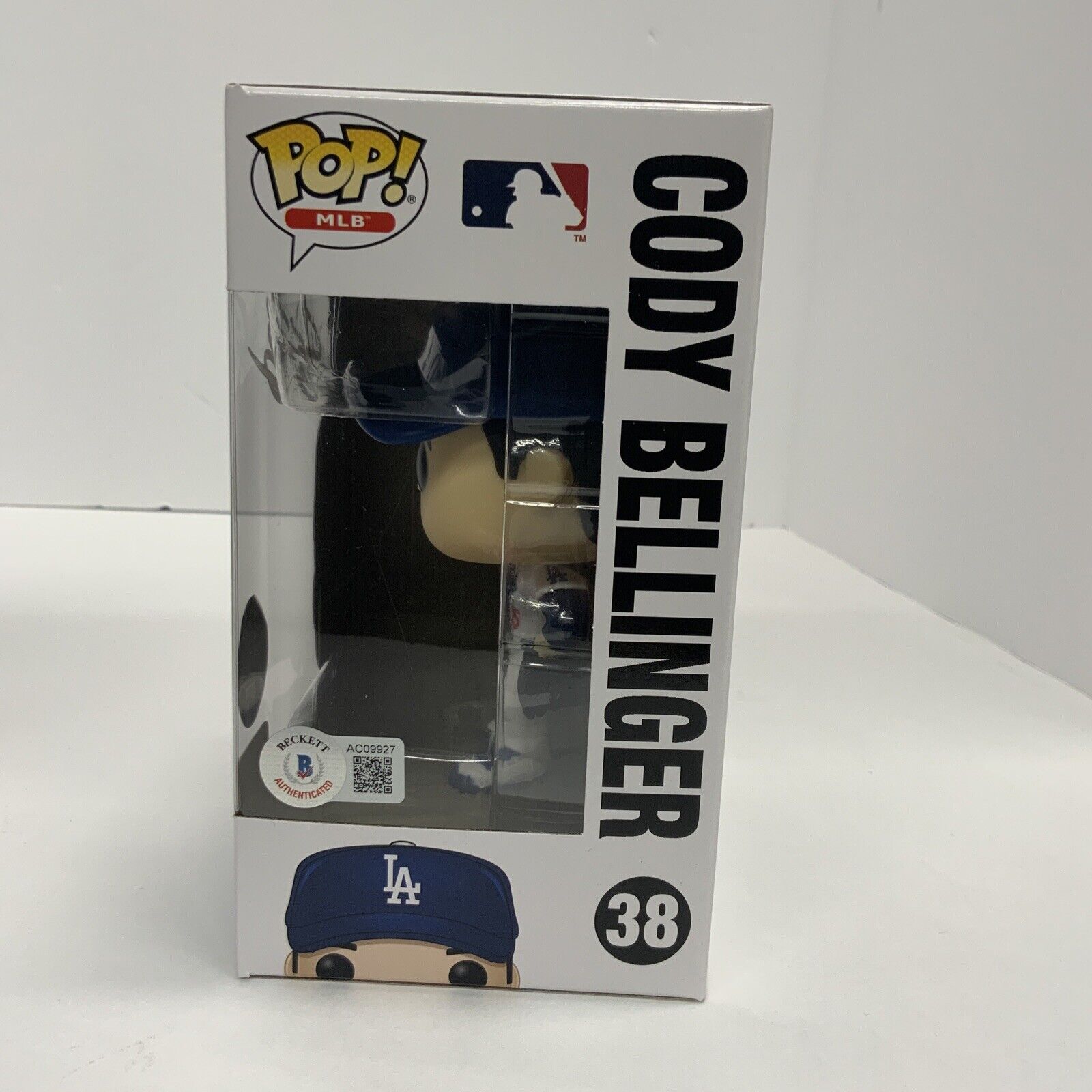 CODY BELLINGER SIGNED LOS ANGELES DODGERS WS CHAMP FUNKO POP 38 BECKETT AC09927