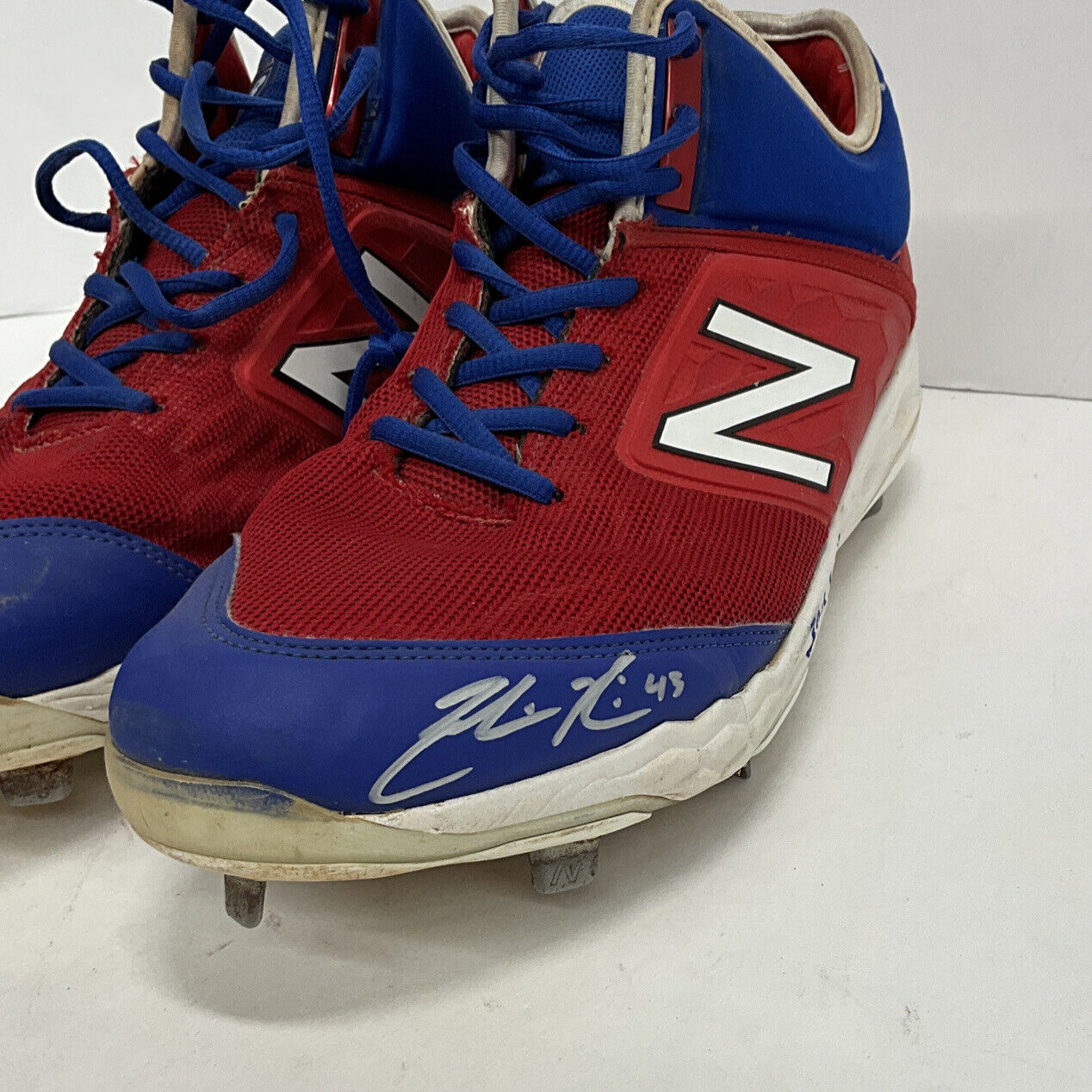 EDWIN RIOS DODGERS 2020 WS CHAMPION SIGNED GAME USED CLEATS PSA RG14860/61