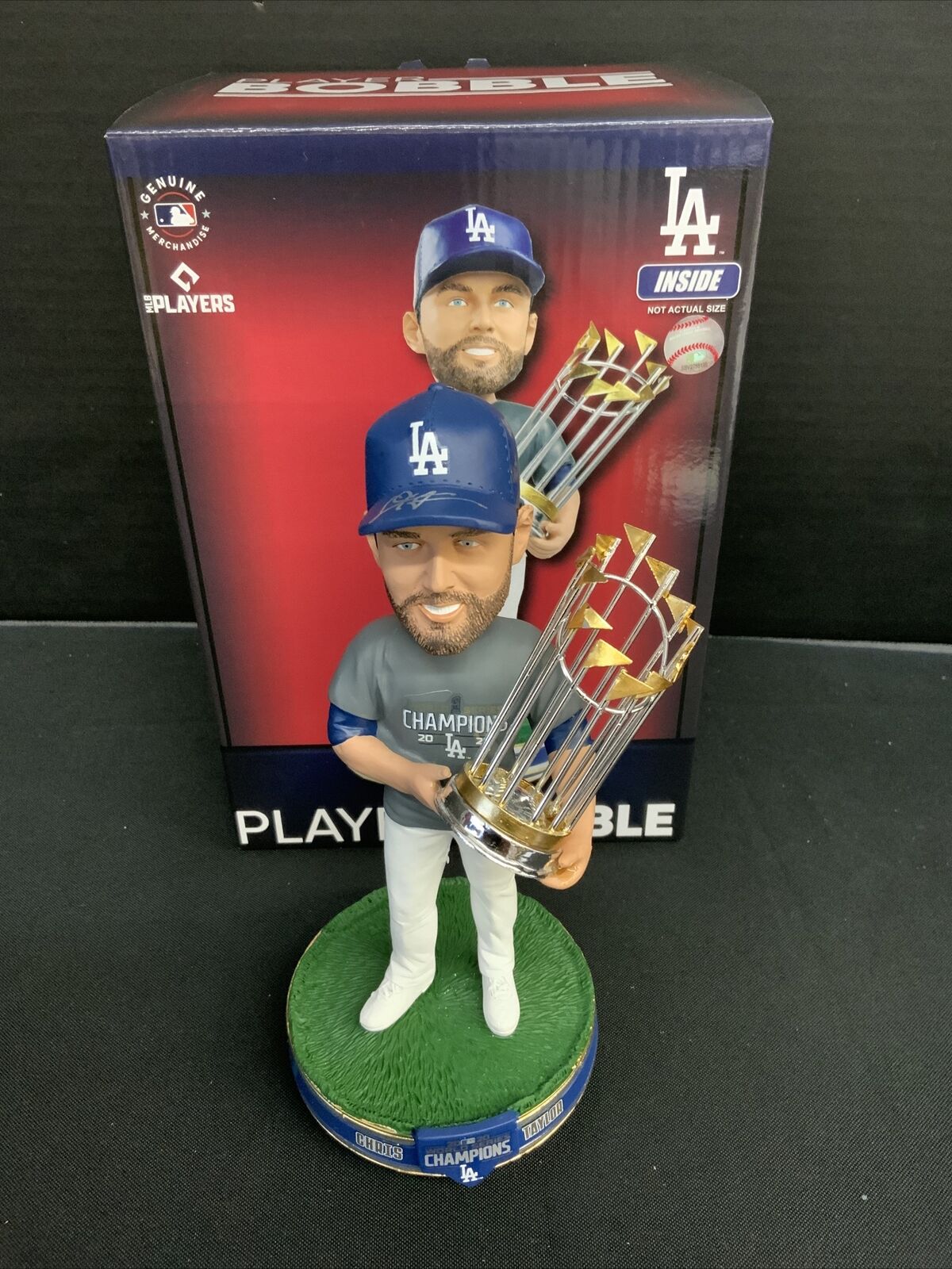 CHRIS TAYLOR DODGERS SIGNED CHAMPIONSHIP BOBBLEHEAD "2020 WS CHAMPS" PSA 1C01600