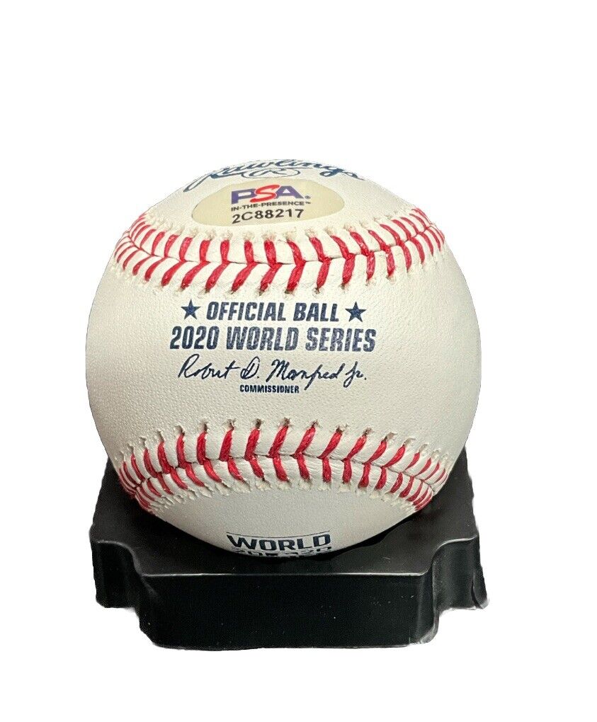 VICTOR GONZALEZ DODGERS WS CHAMPION SIGNED 2020 WORLD SERIES BASEBALL PSA ITP