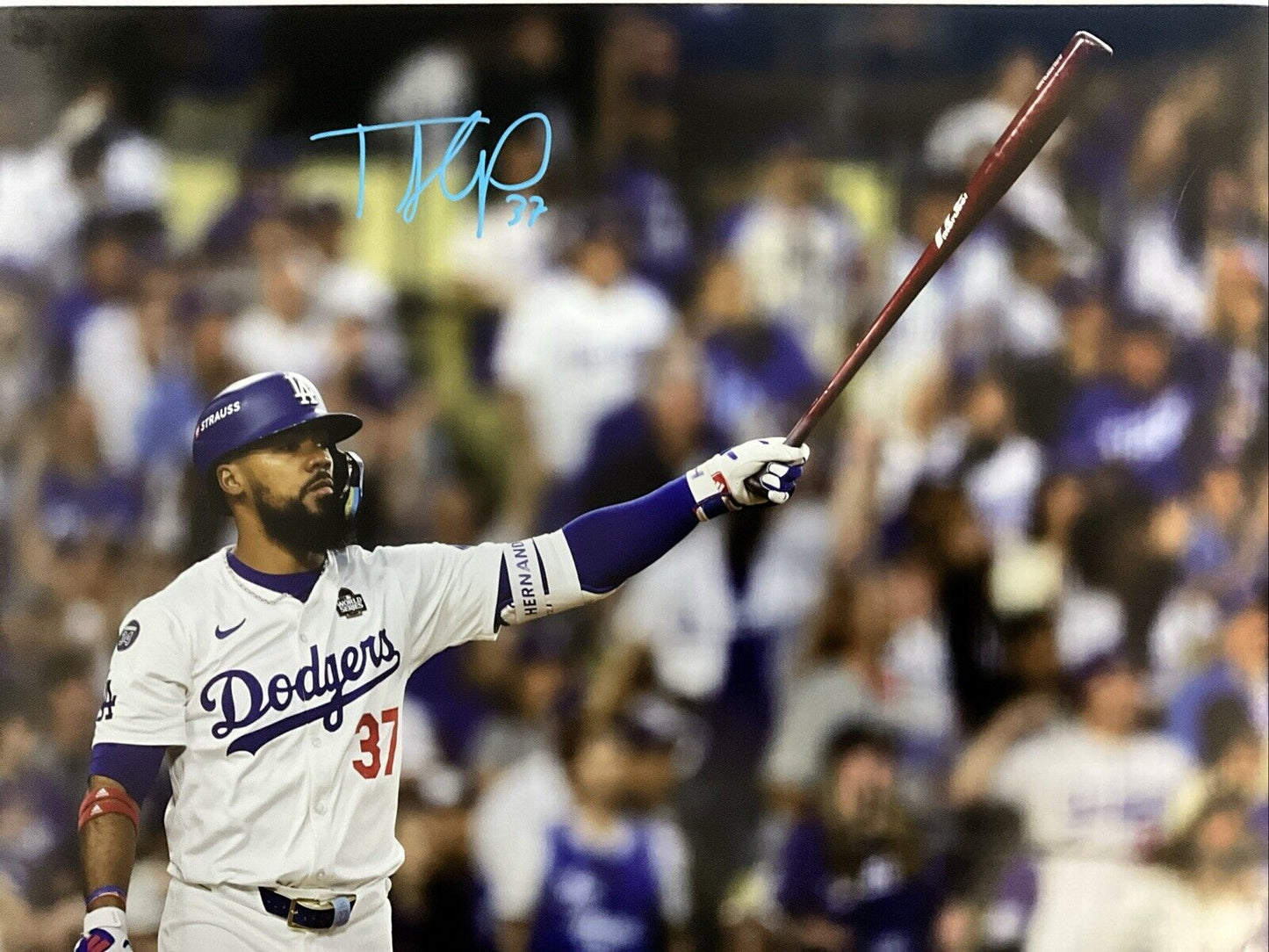 TEOSCAR HERNANDEZ DODGERS SIGNED 16X20 2024 WORLD SERIES HOME RUN PHOTO PSA COA