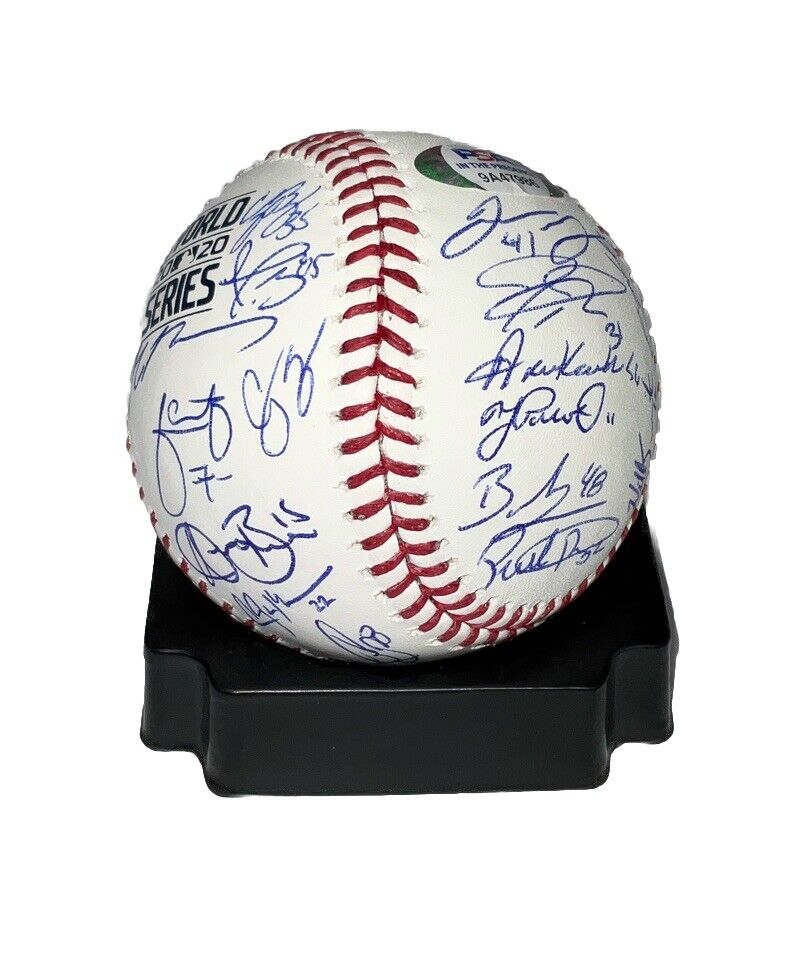 DODGERS 2020 WORLD SERIES BASEBALL SIGNED FULL ROSTER TEAM 29 AUTOS PSA 9A47986